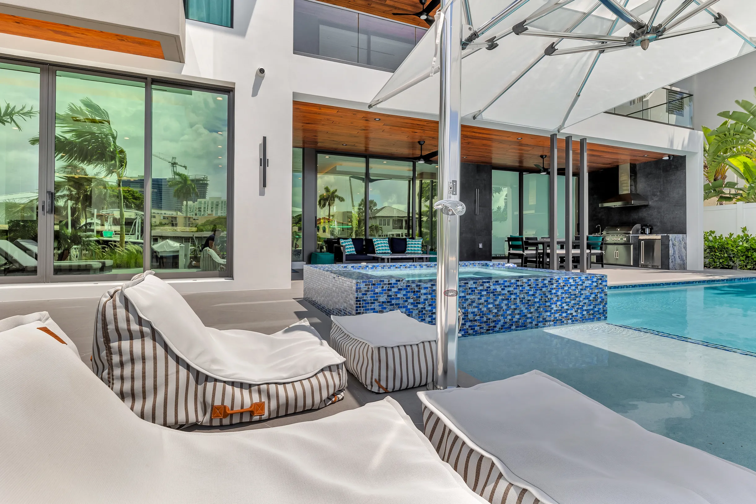 Wander Fort Lauderdale Oasis #138