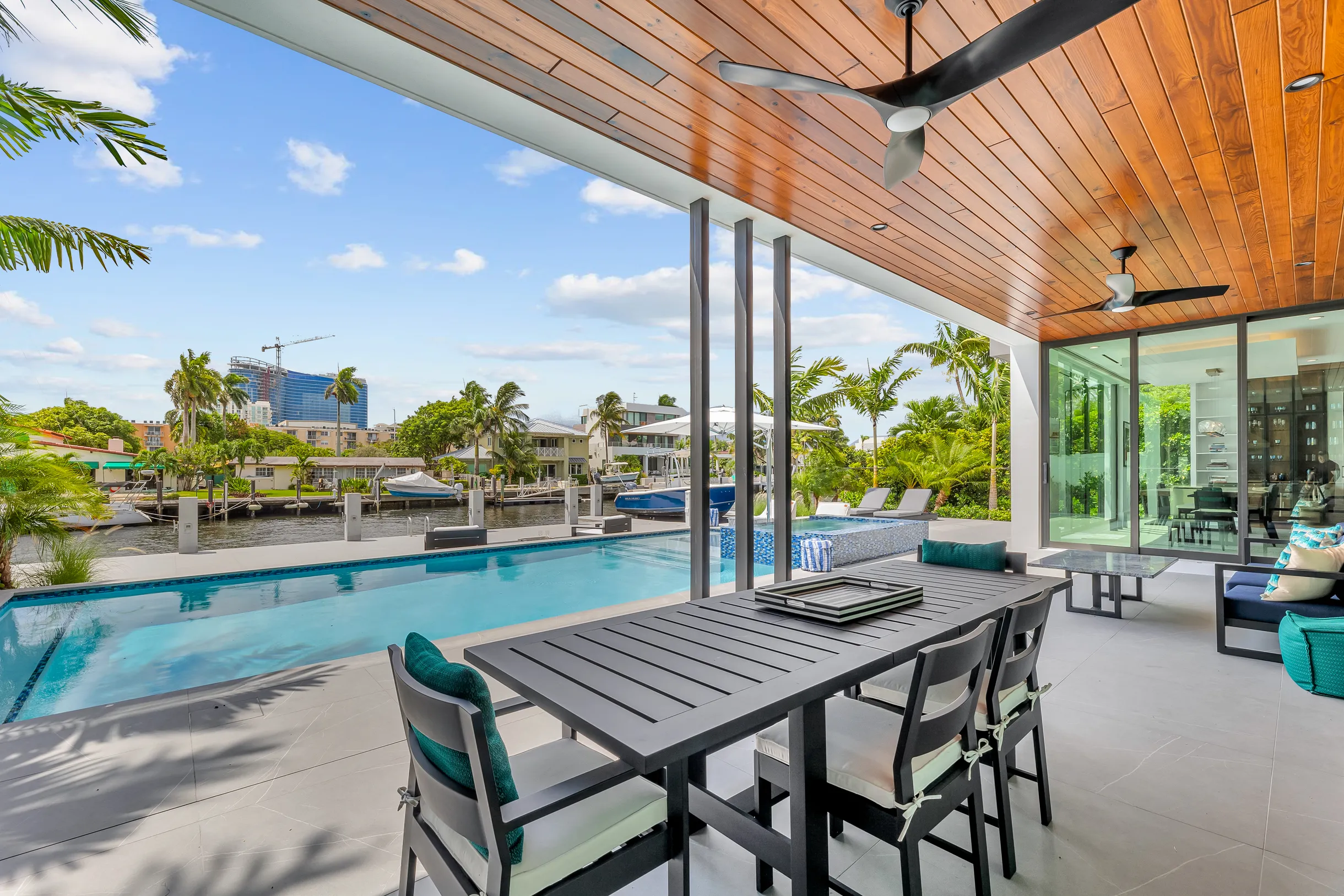 Wander Fort Lauderdale Oasis #131