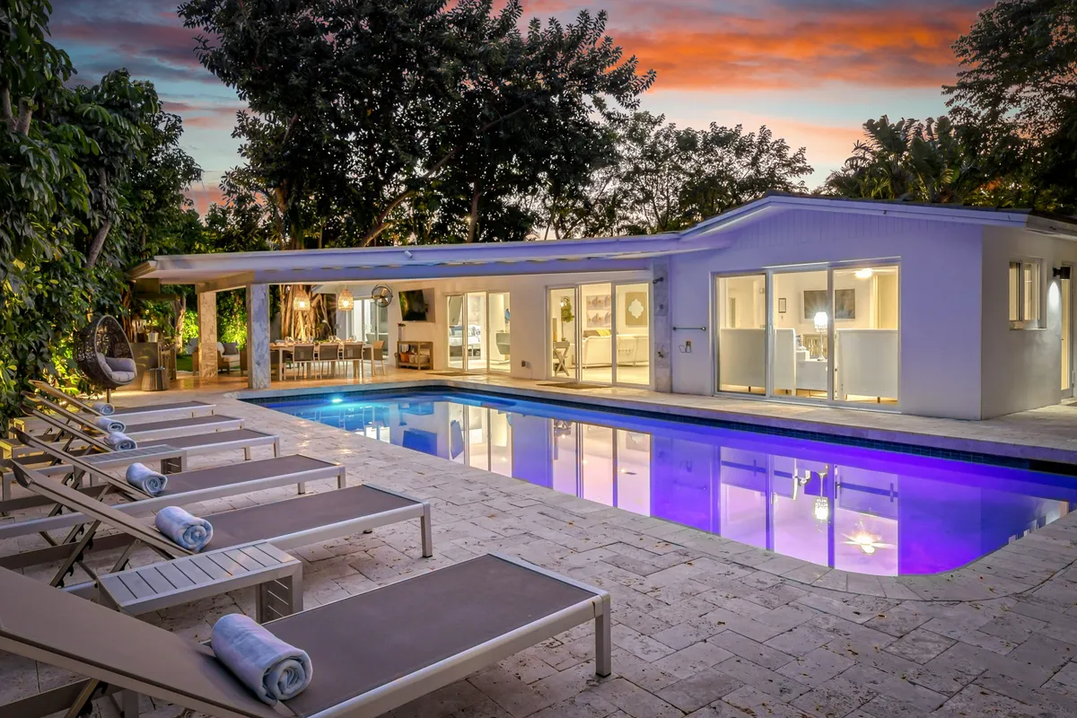 Wander Fort Lauderdale Drift #29