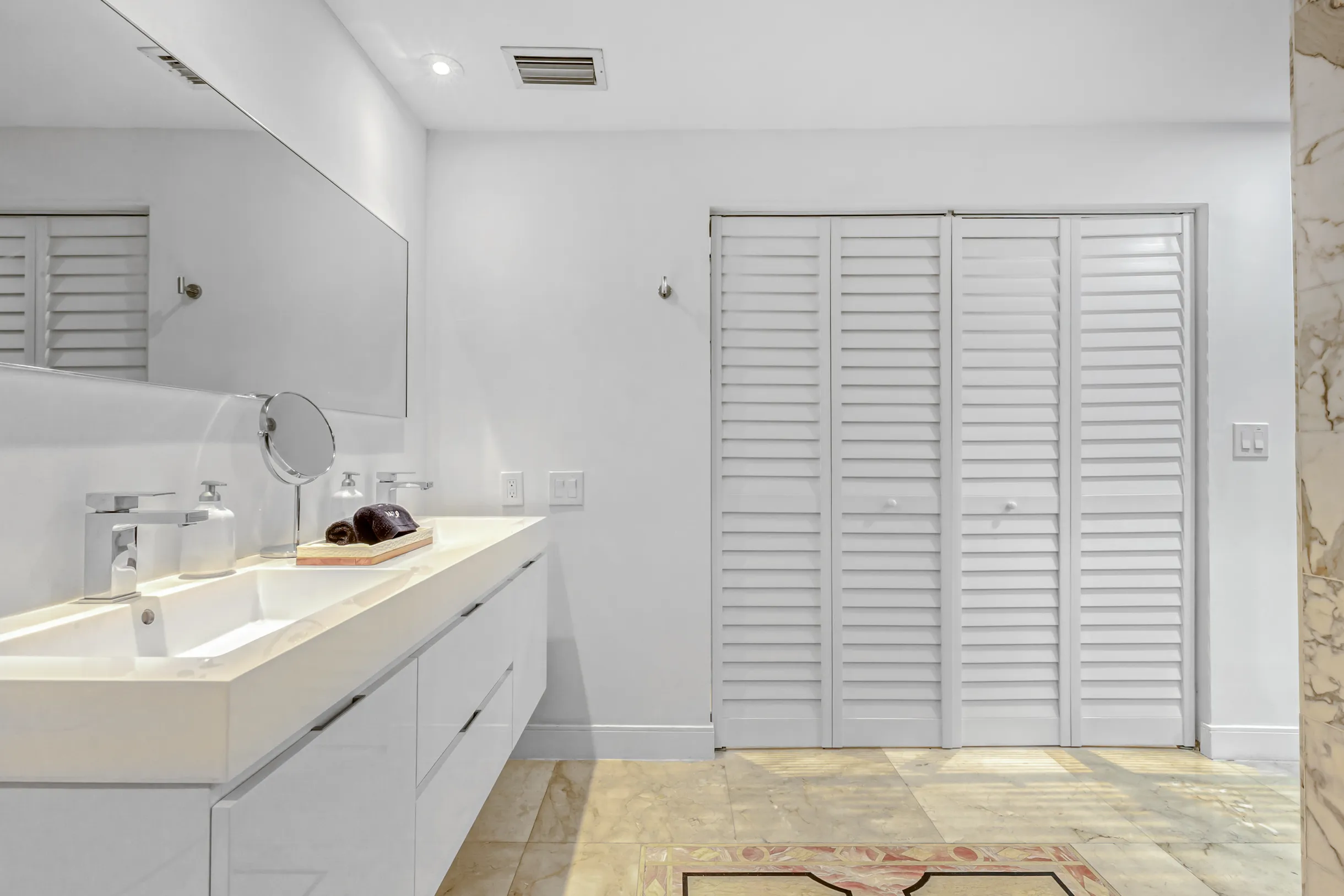 Wander Fort Lauderdale Drift #12