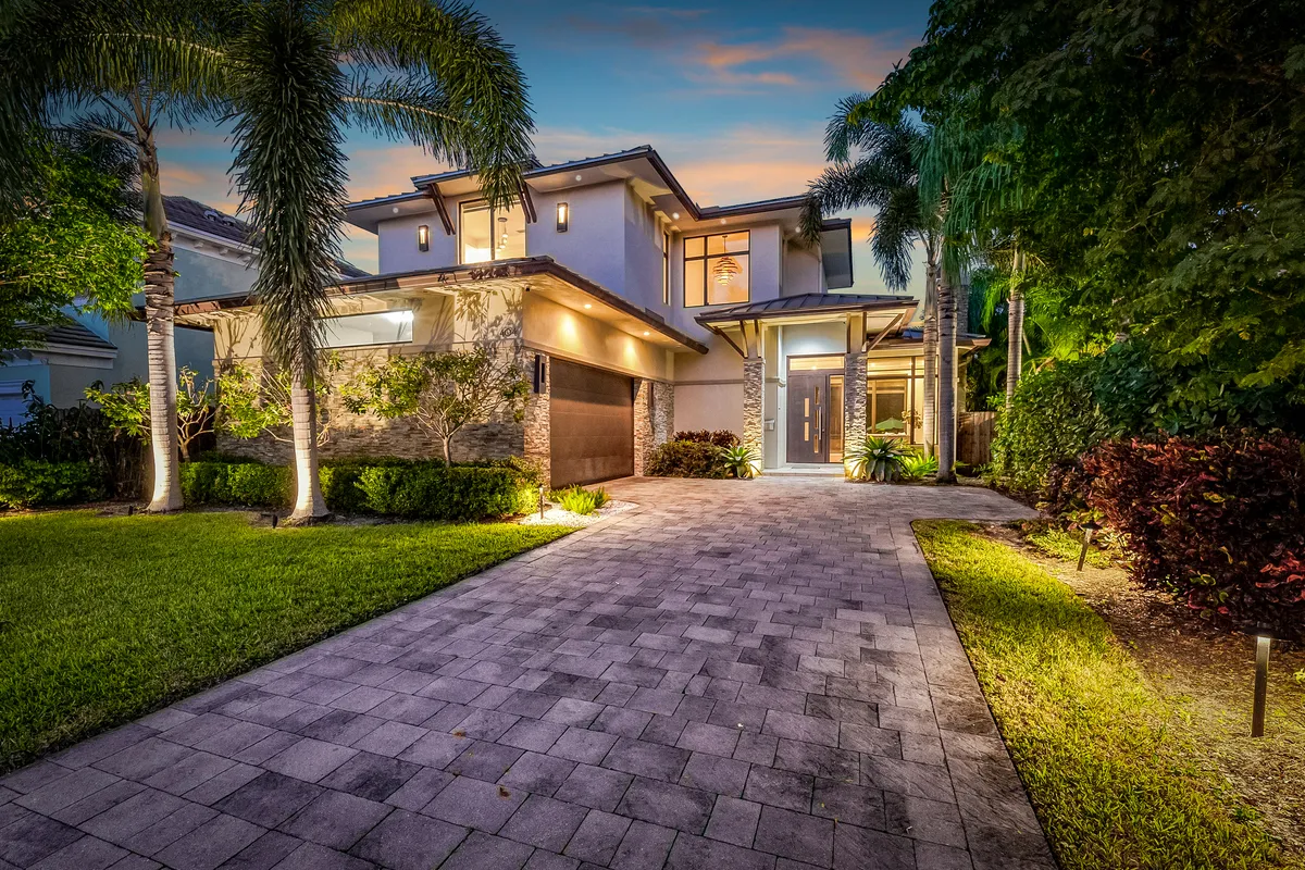 Wander Fort Lauderdale Grove