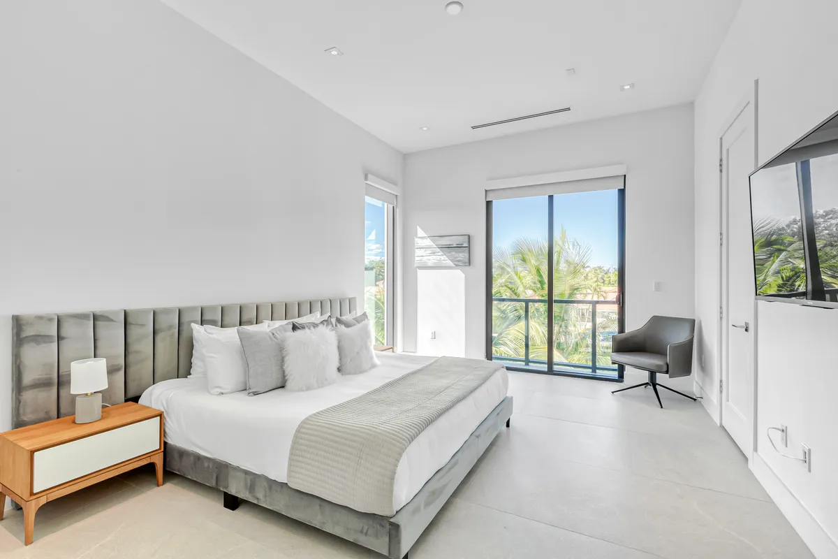 Bedroom 3 image