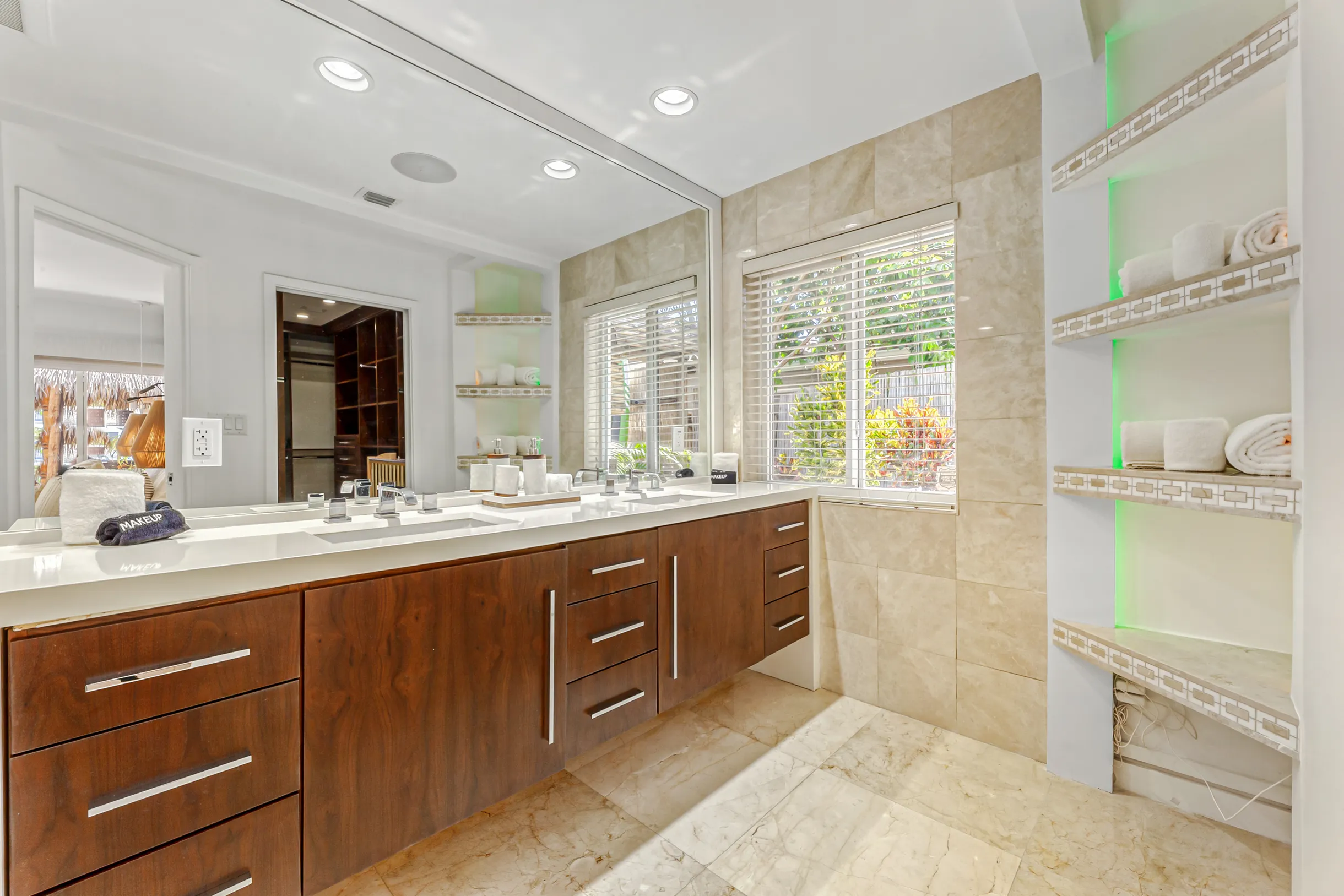 Wander Fort Lauderdale Glow #39