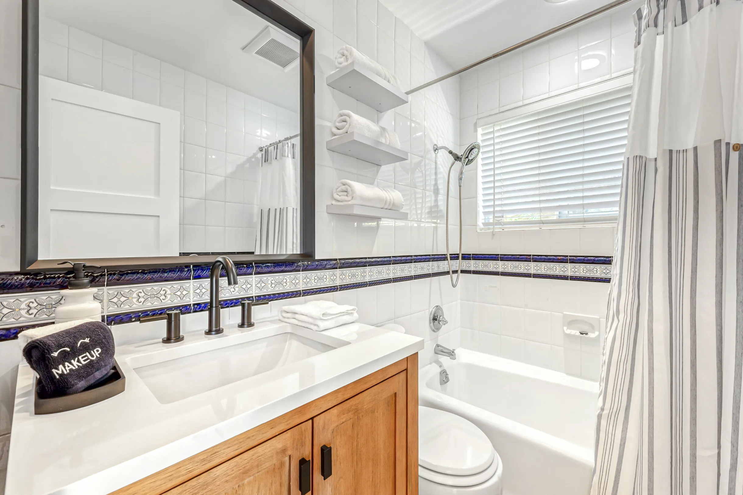 Wander Fort Lauderdale Glow #18