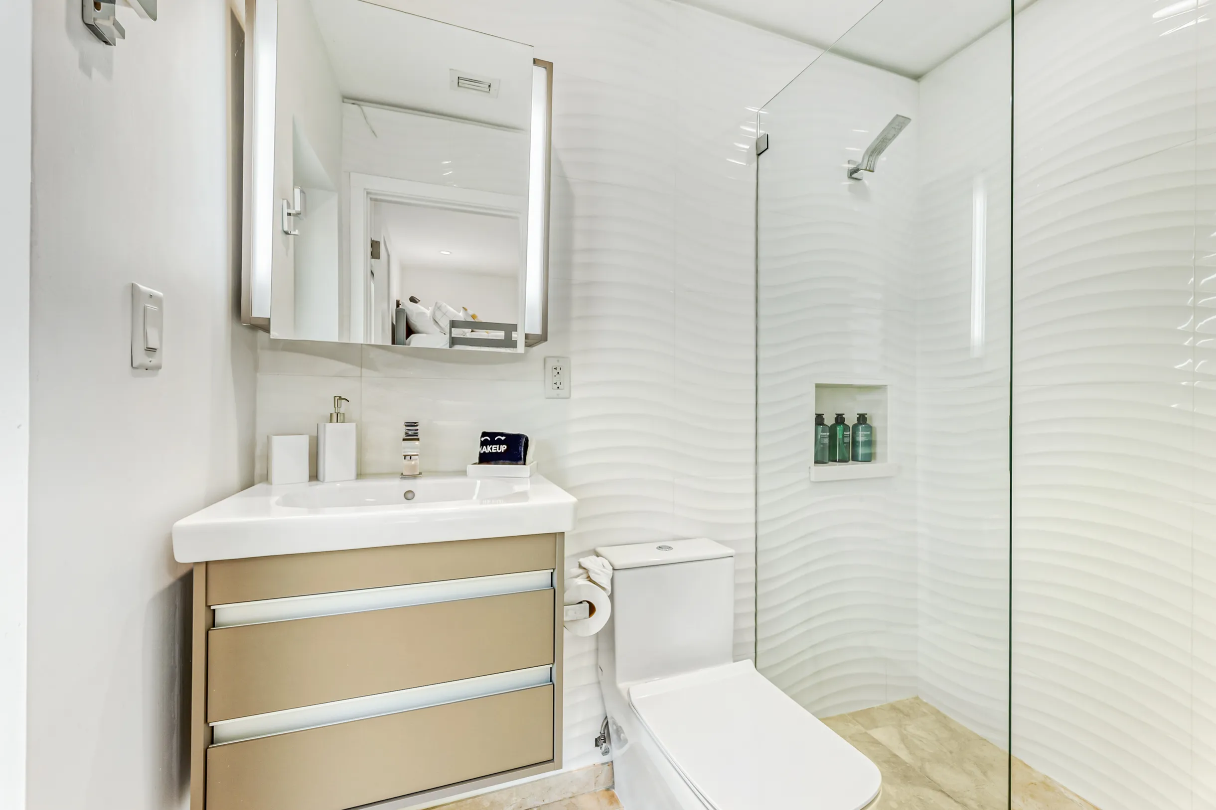 Wander Fort Lauderdale Glow #30