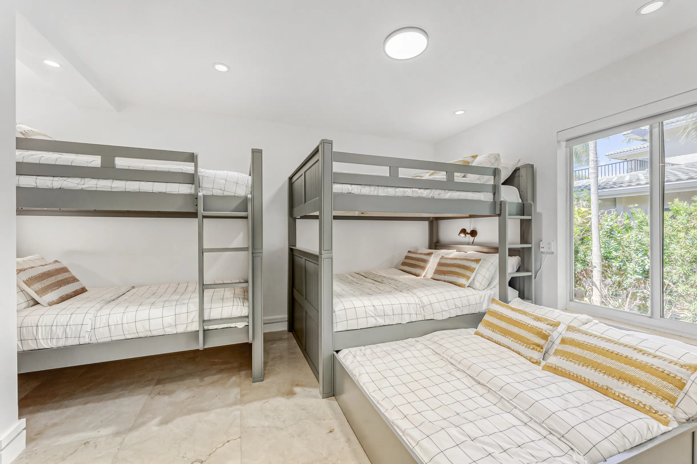 Wander Fort Lauderdale Glow #41