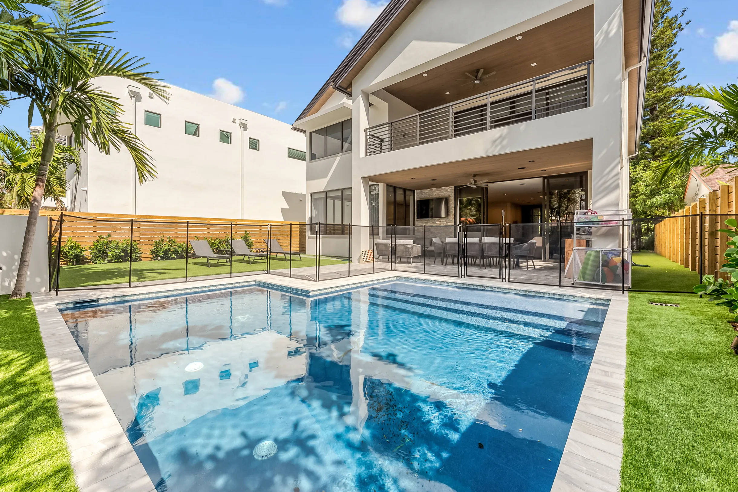 Wander Fort Lauderdale Tides #32