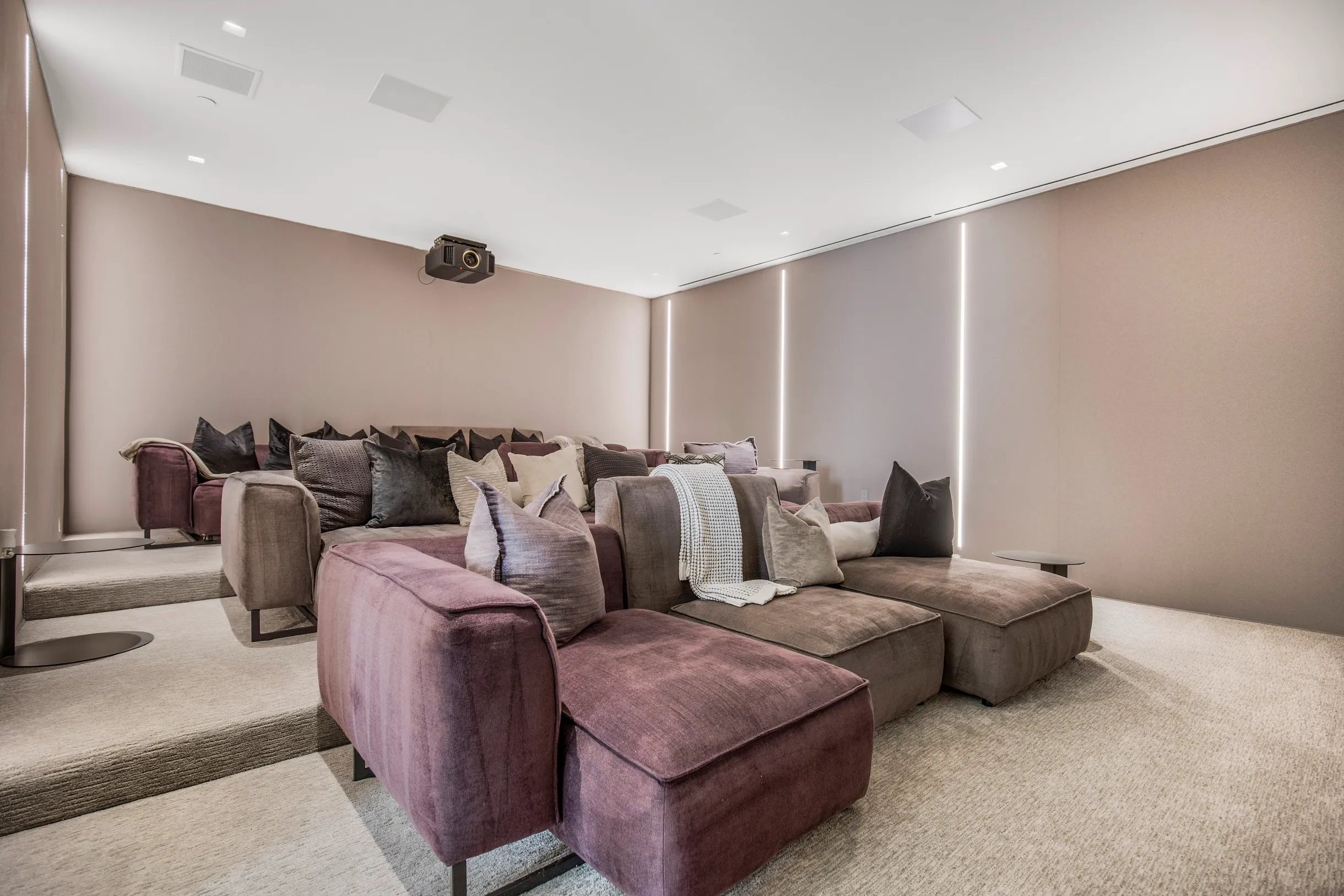 Wander Hollywood Drift #34