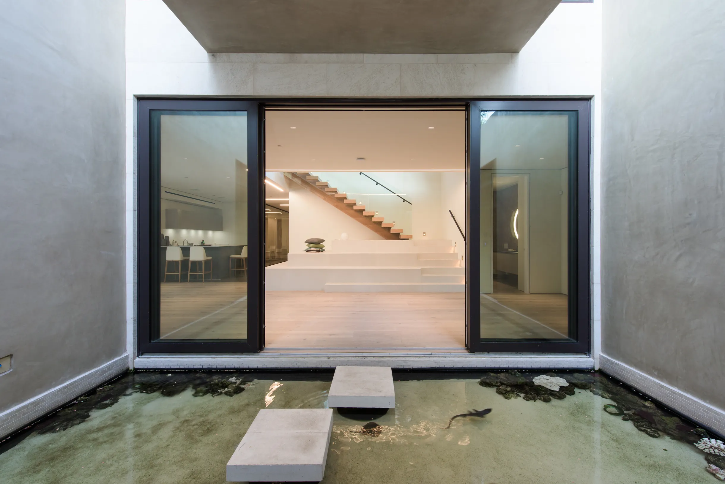 Wander Hollywood Drift #47