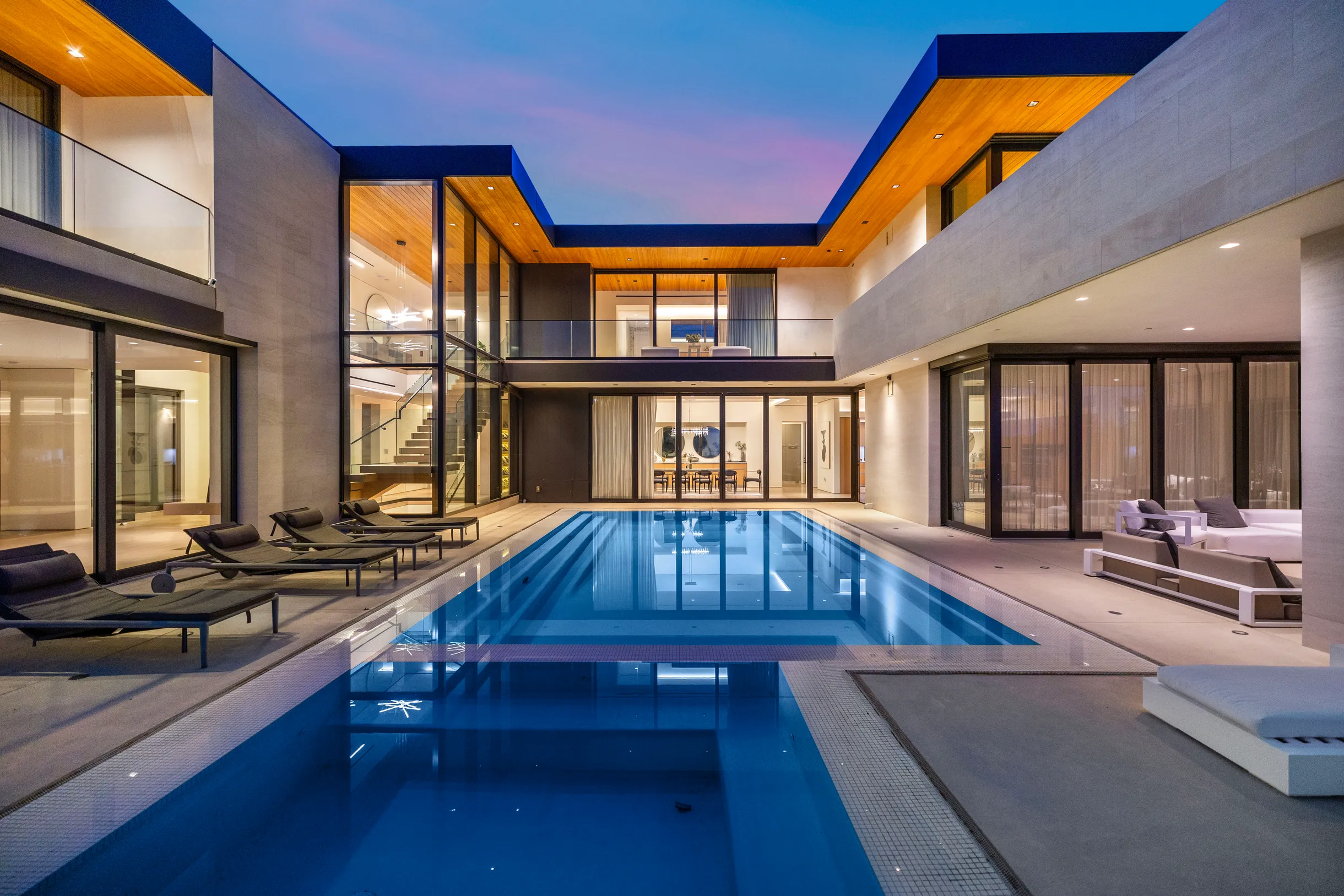 Wander Hollywood Drift #48