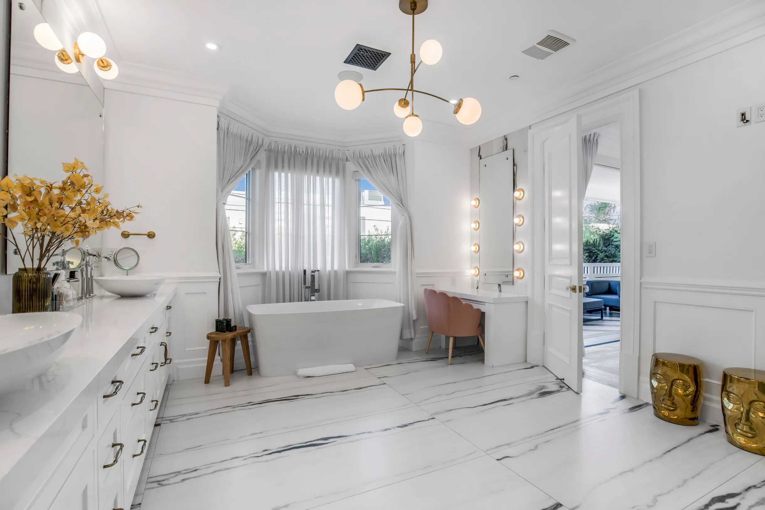 Wander Los Angeles Paradise #31