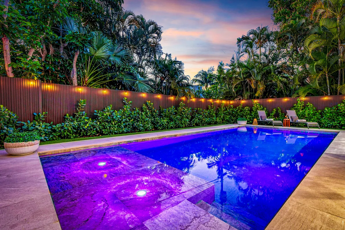 Wander Fort Lauderdale Tropic #25