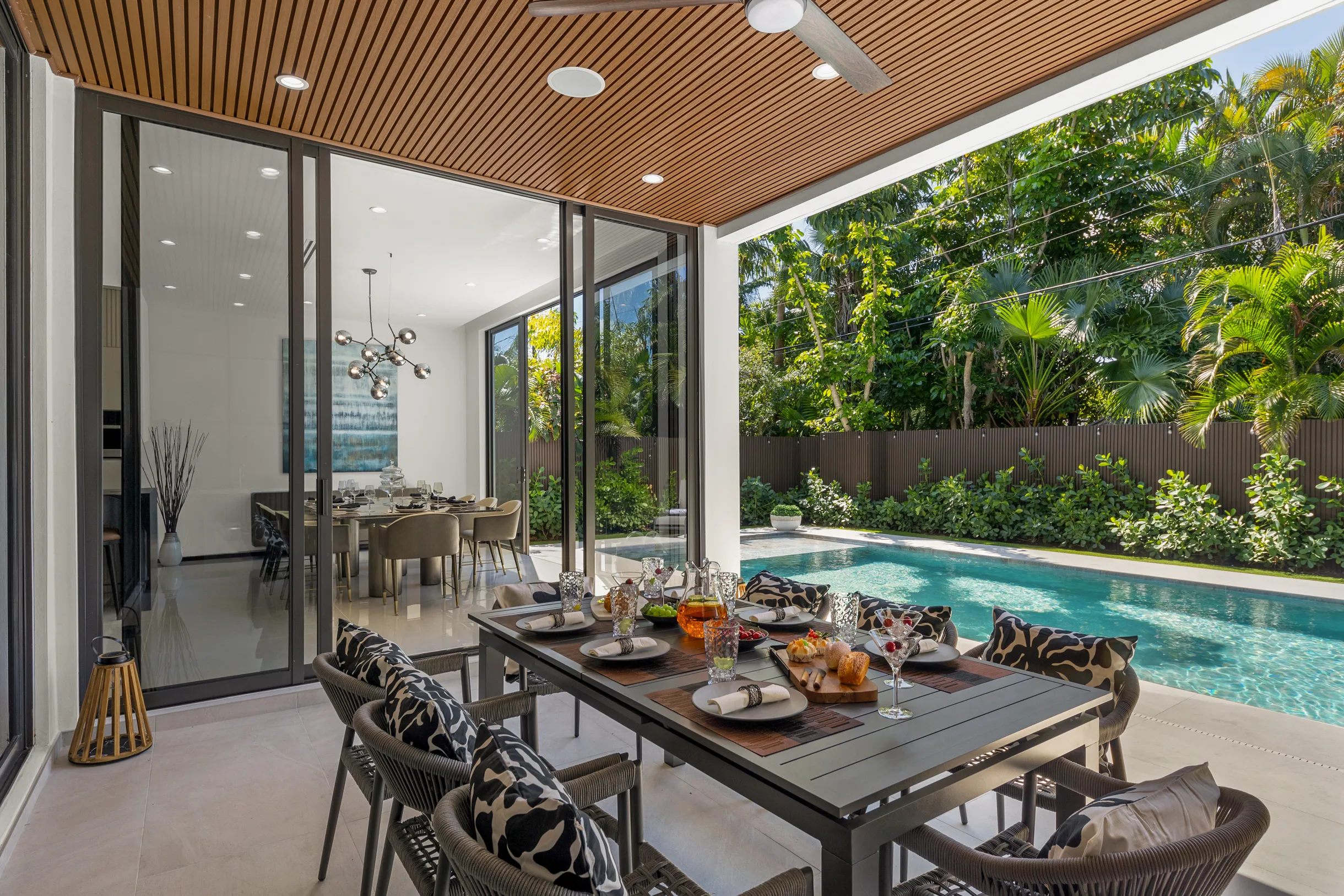 Wander Fort Lauderdale Tropic #85