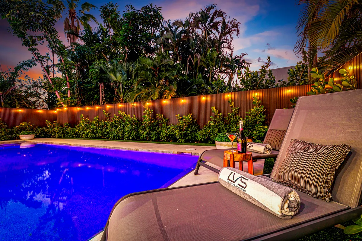 Wander Fort Lauderdale Tropic #107