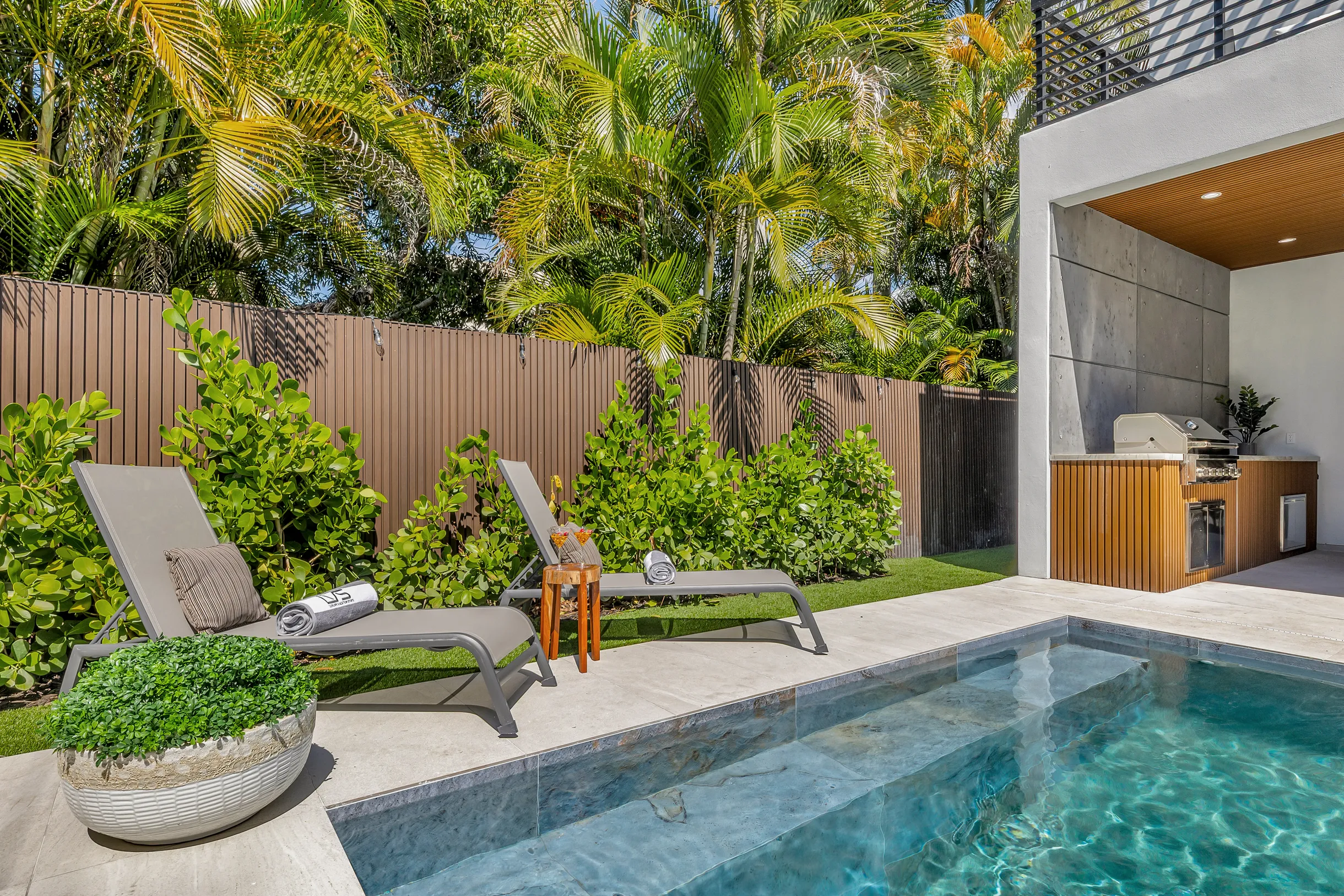 Wander Fort Lauderdale Tropic #120