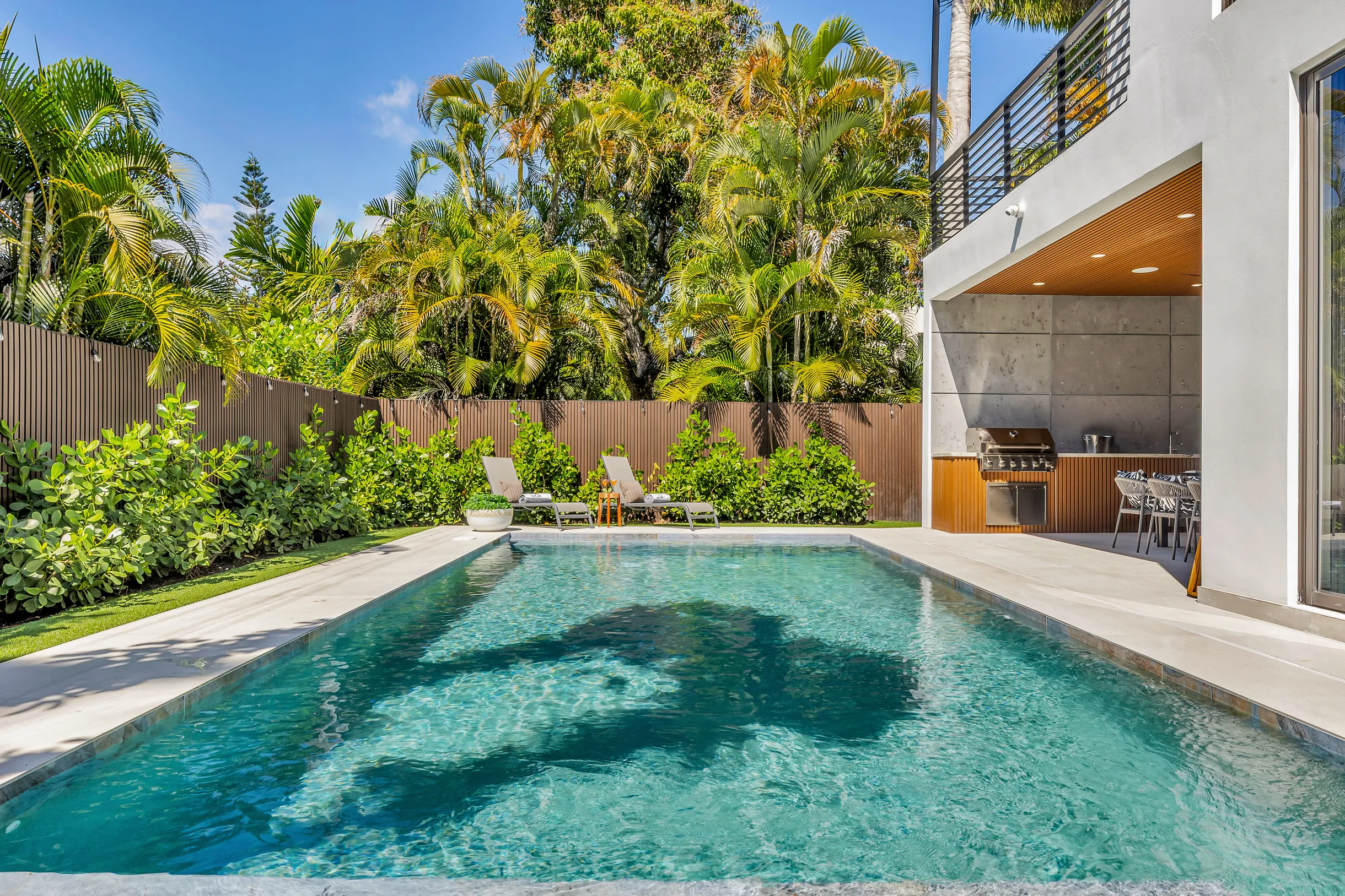 Wander Fort Lauderdale Tropic #122