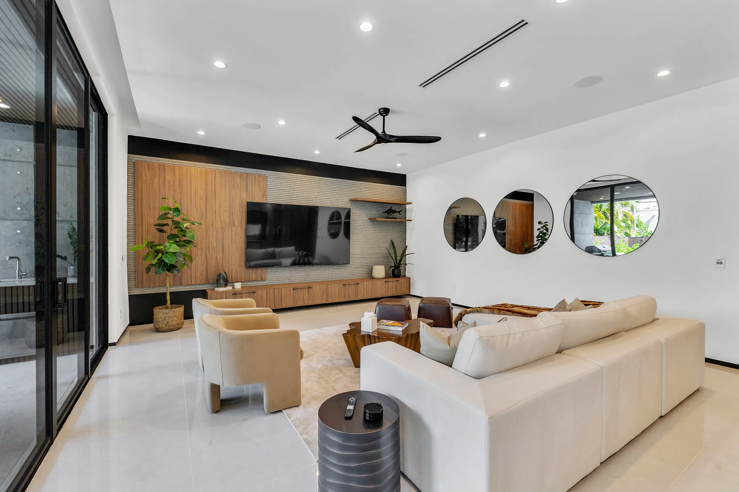 Wander Fort Lauderdale Tropic #53