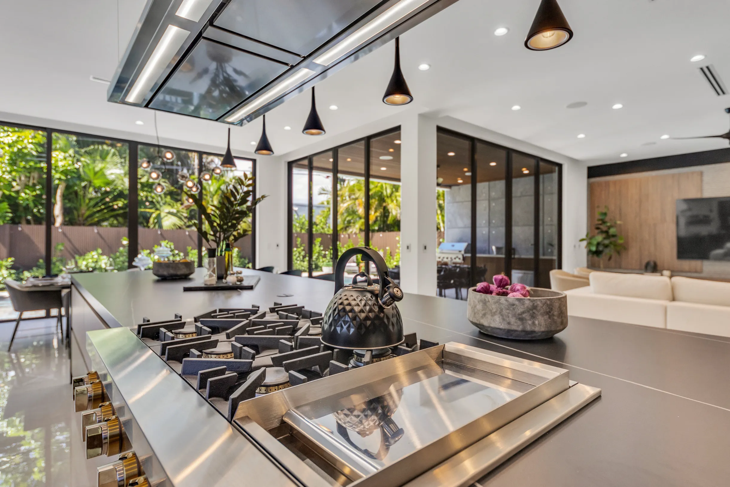 Wander Fort Lauderdale Tropic #88