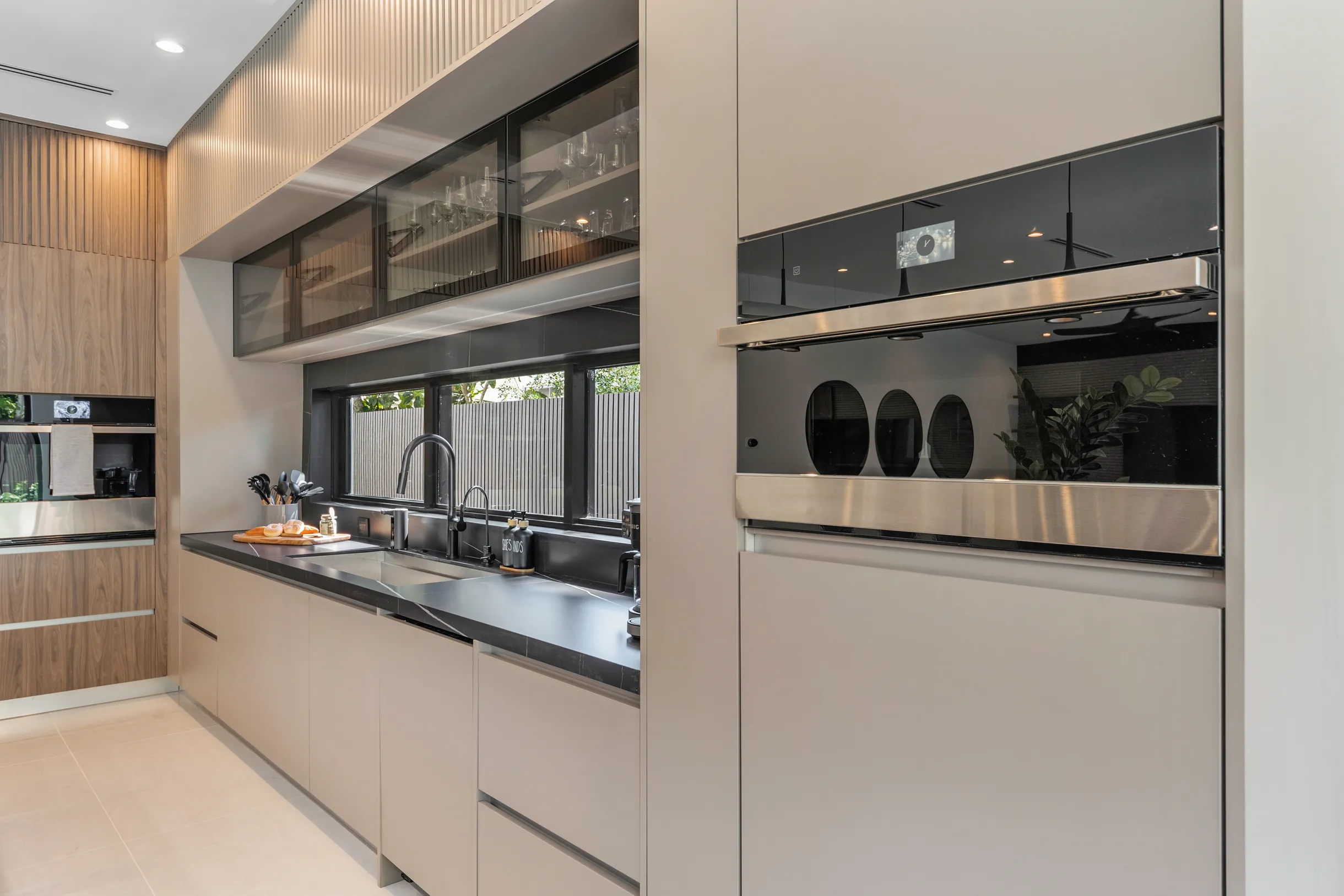 Wander Fort Lauderdale Tropic #106