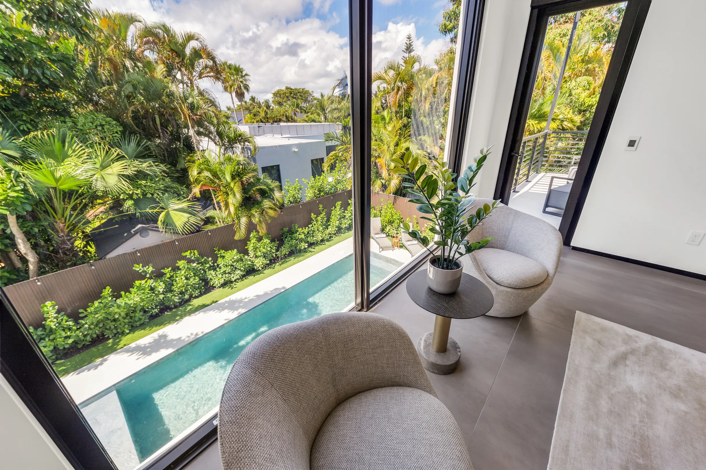 Wander Fort Lauderdale Tropic #90