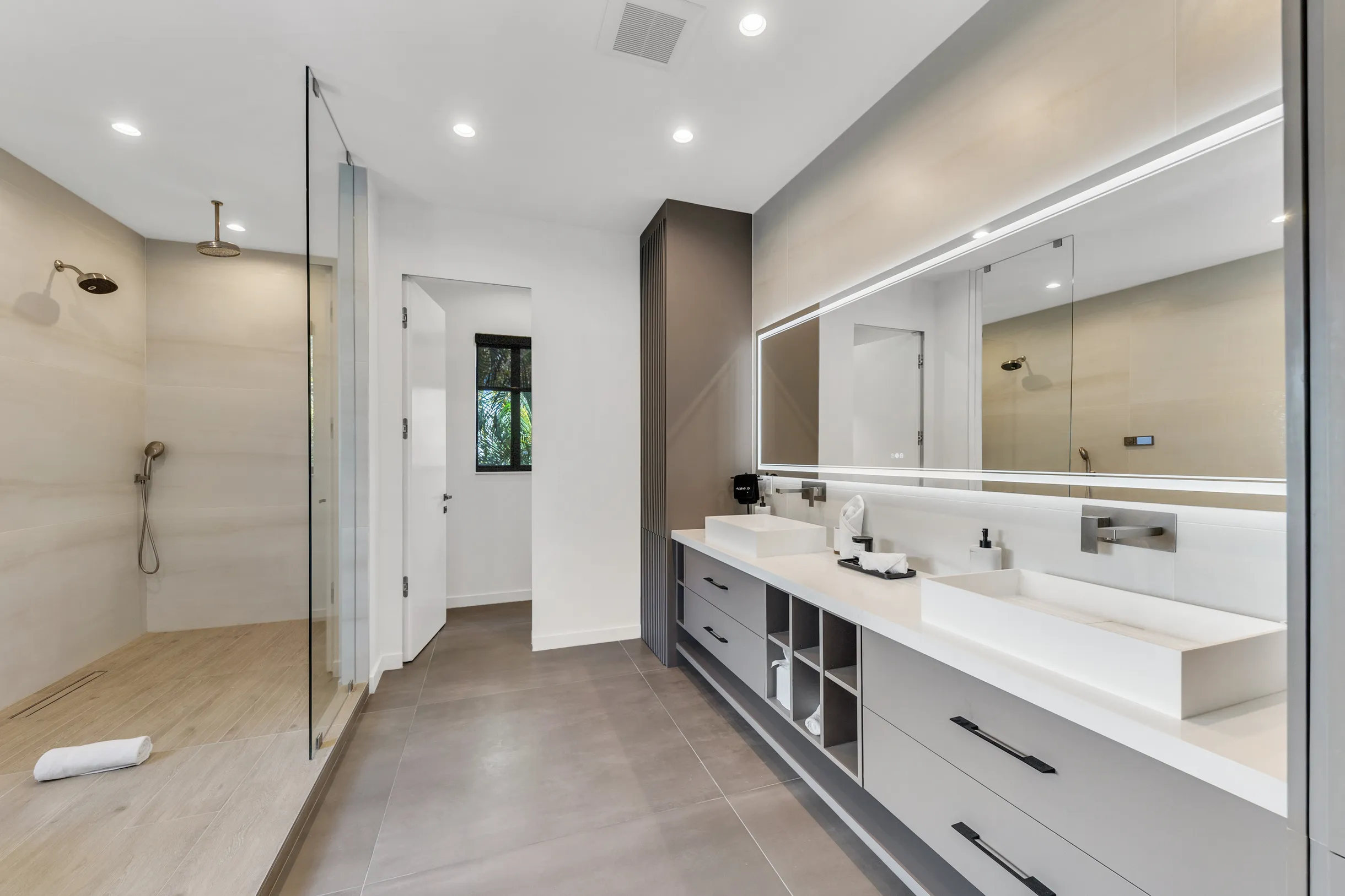 Wander Fort Lauderdale Tropic #17