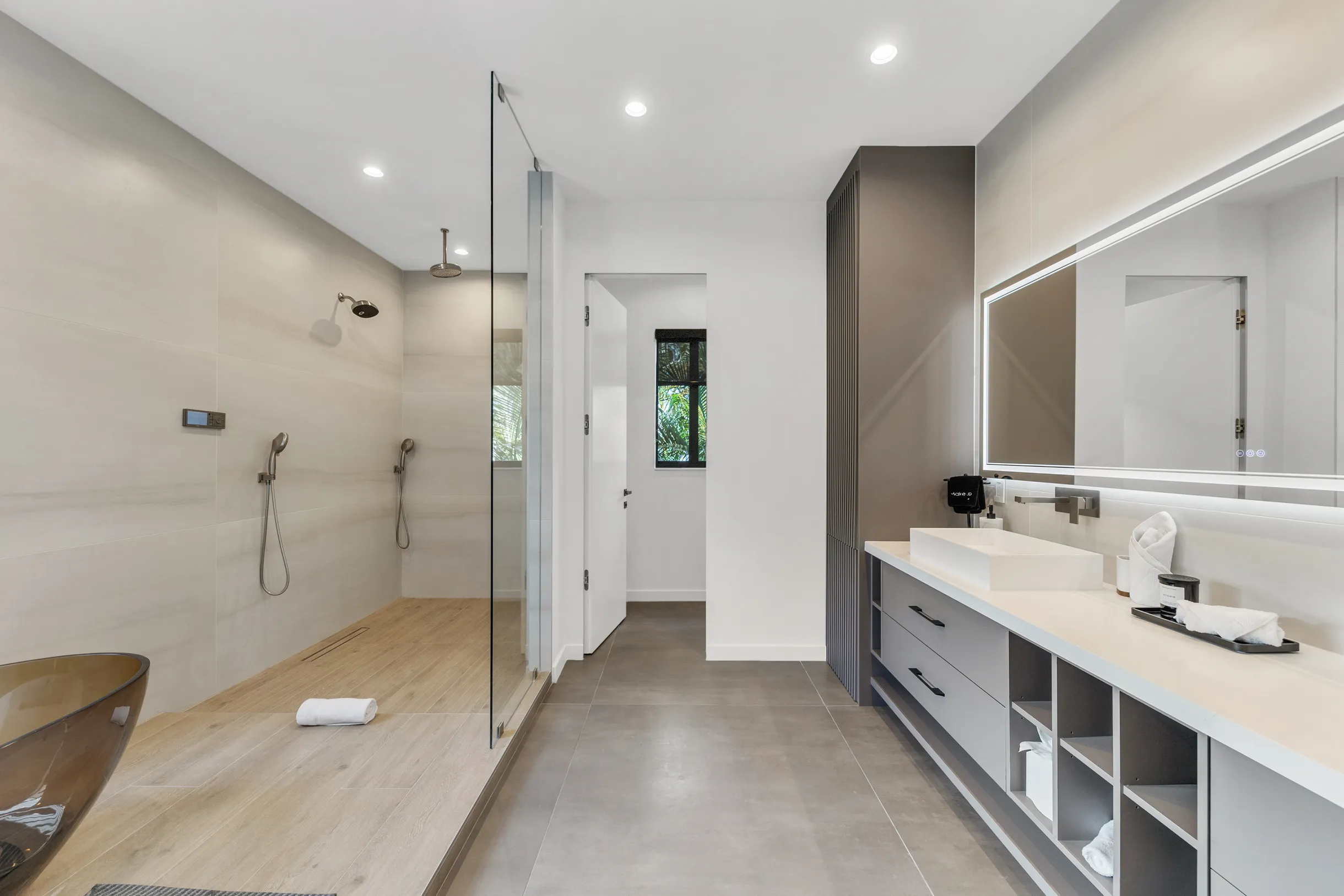 Wander Fort Lauderdale Tropic #33