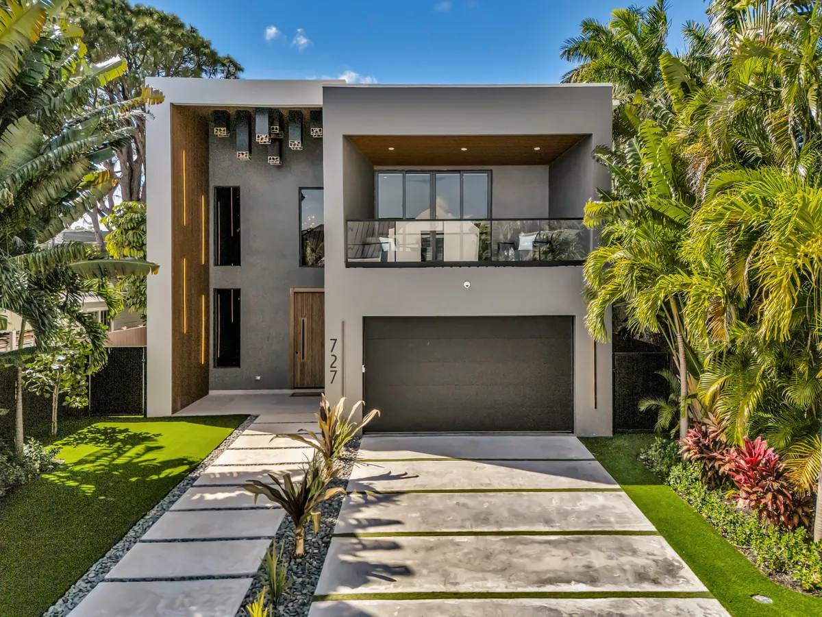 Wander Fort Lauderdale Tropic