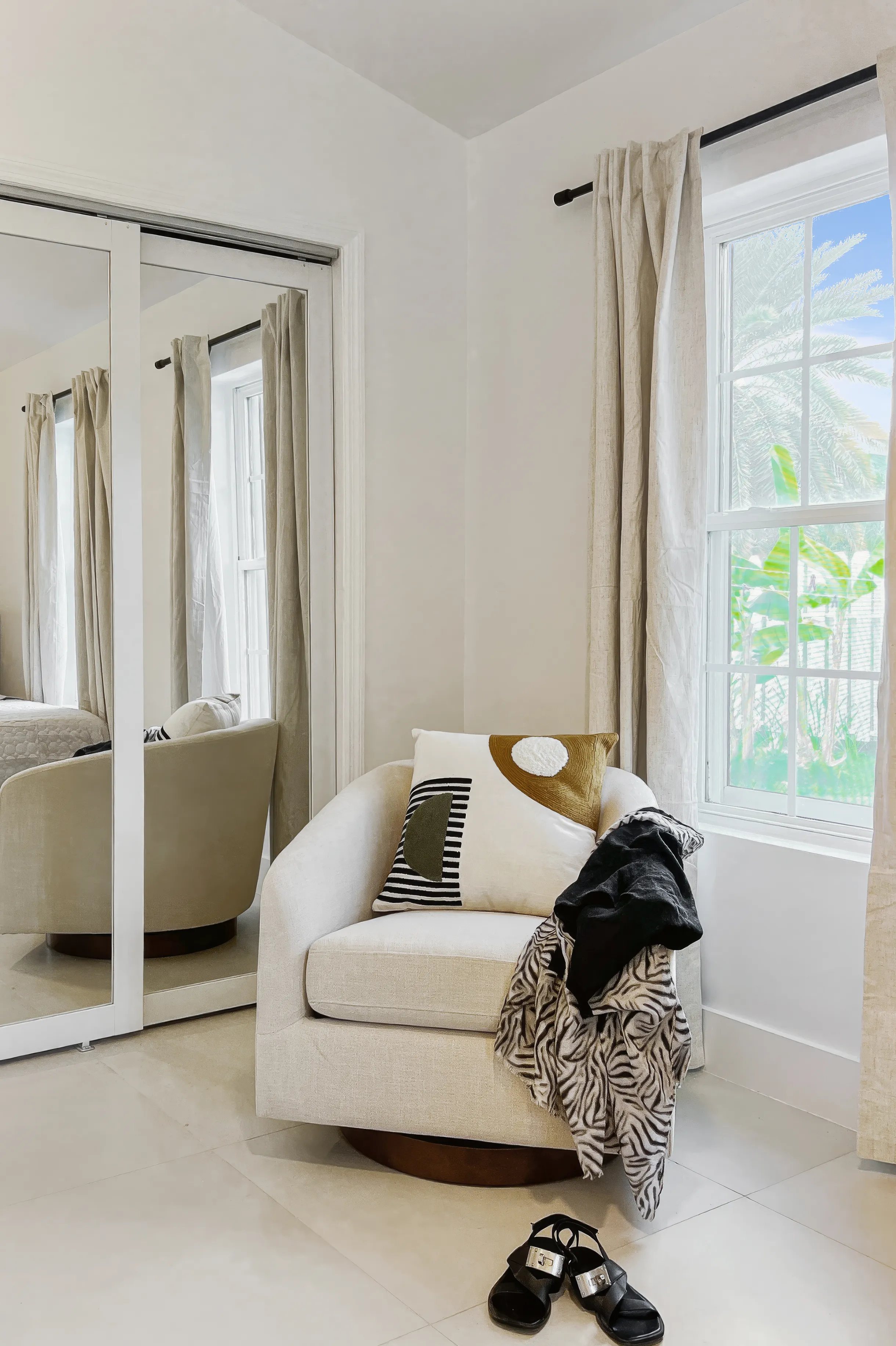 Wander Antigua Palms #39