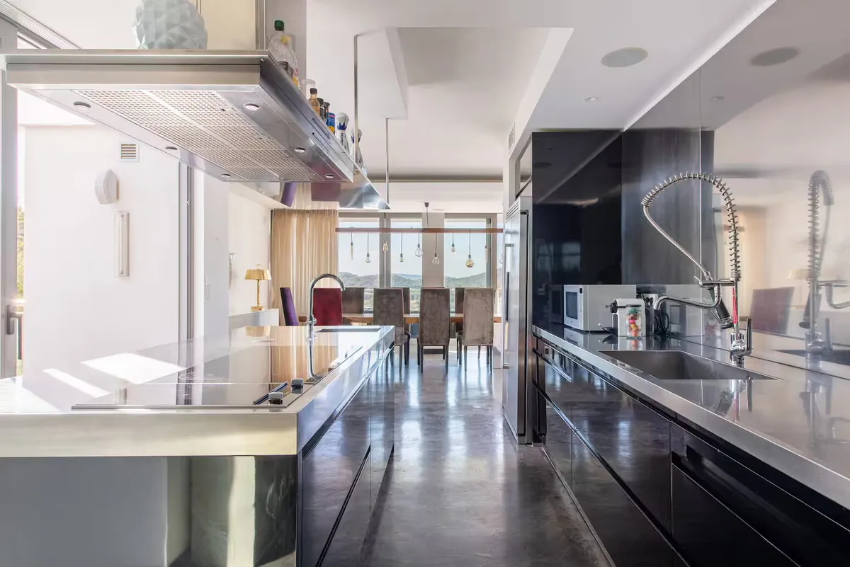 Wander Ibiza Shoal #33