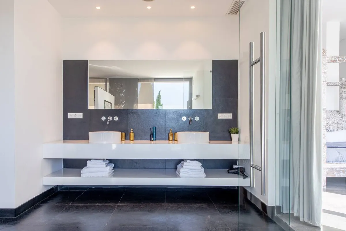 Wander Ibiza Shoal #38