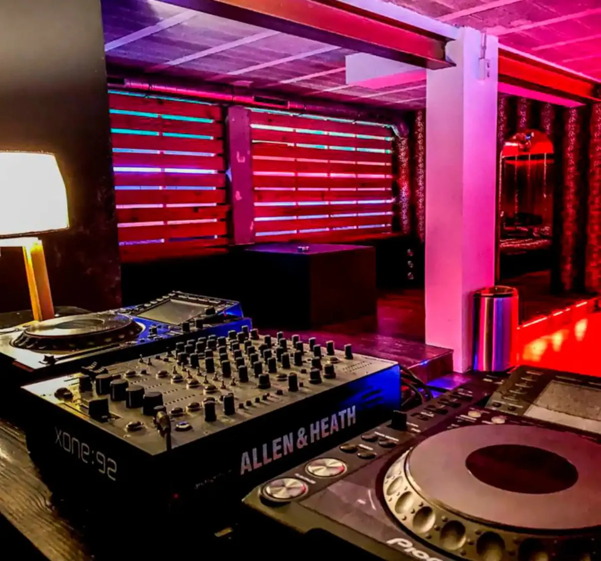 Wander Ibiza Shoal #62