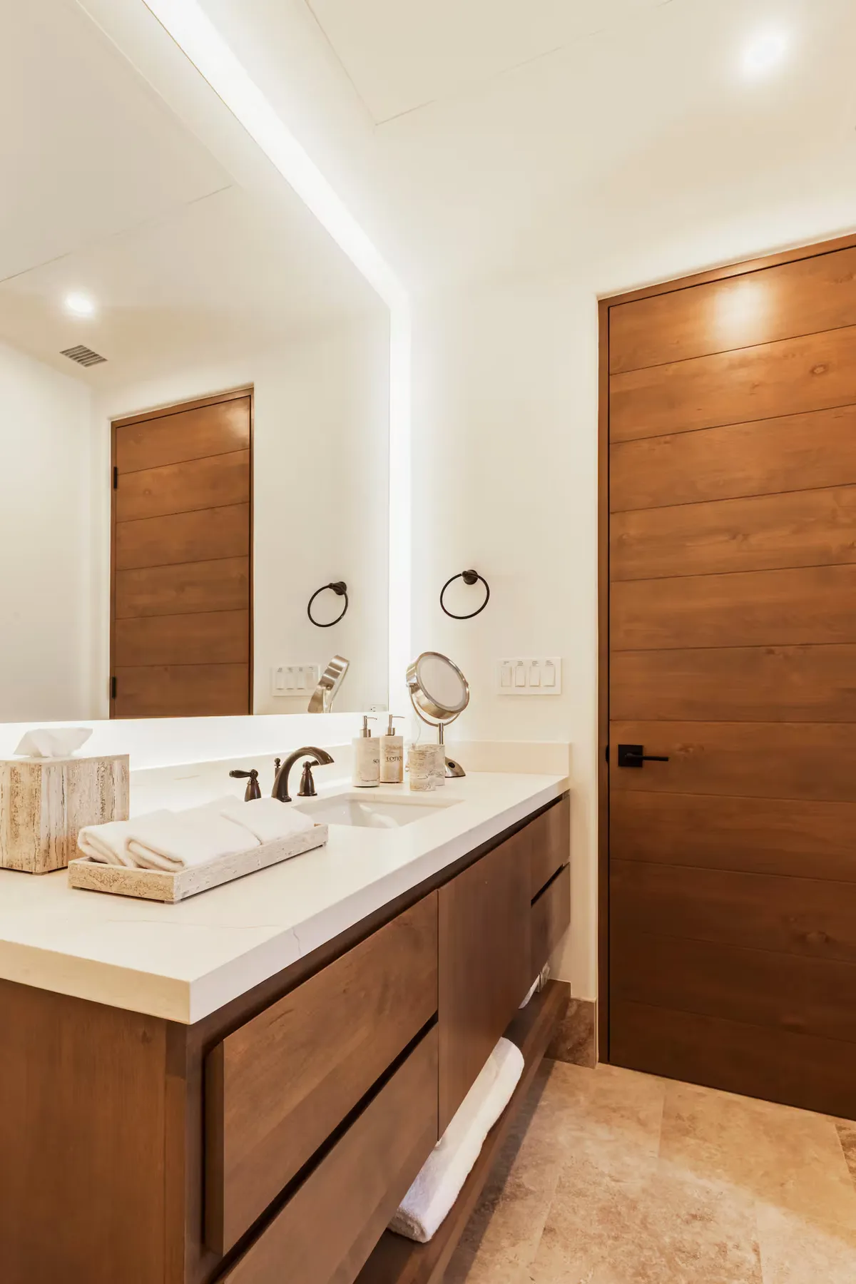 Wander Diamante Coral #7