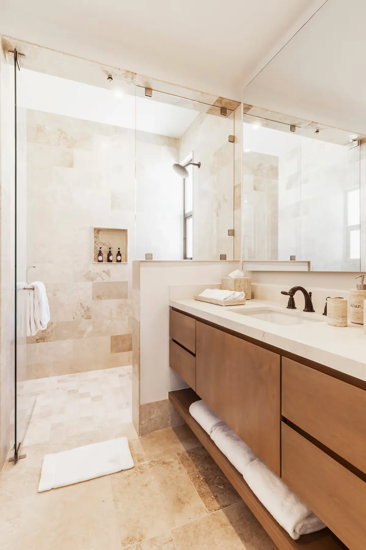 Wander Diamante Coral #8