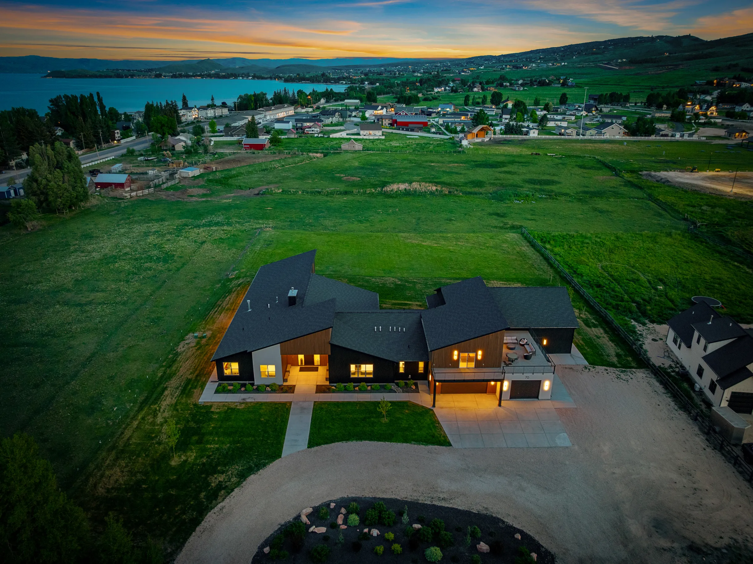 Wander Garden City #76