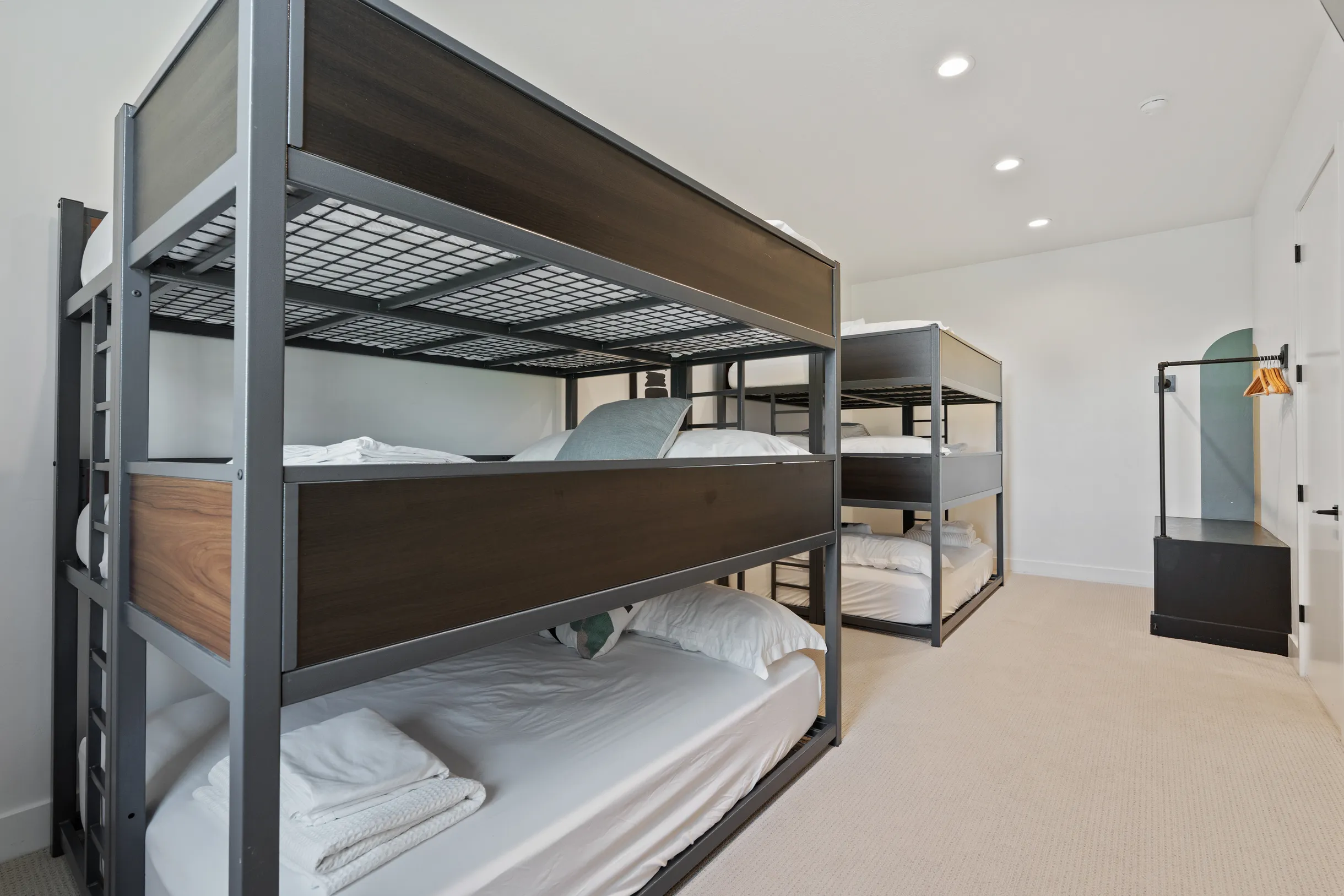 Wander Garden City #24