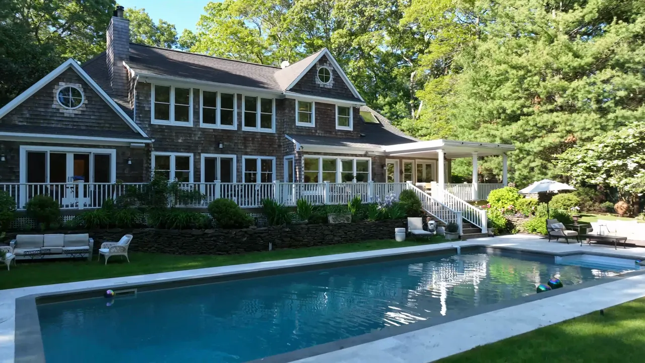 Wander East Hampton tour video