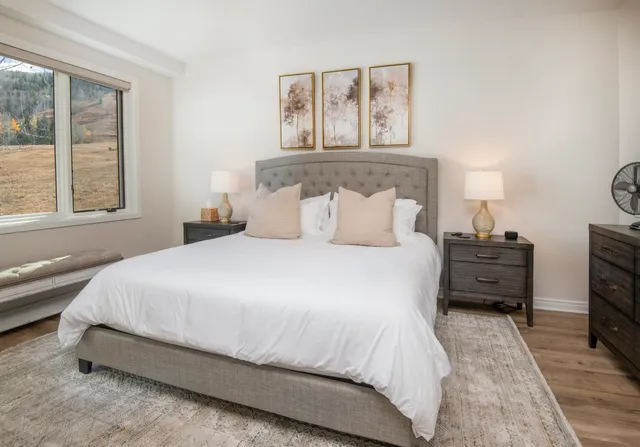Bedroom 1 image 1