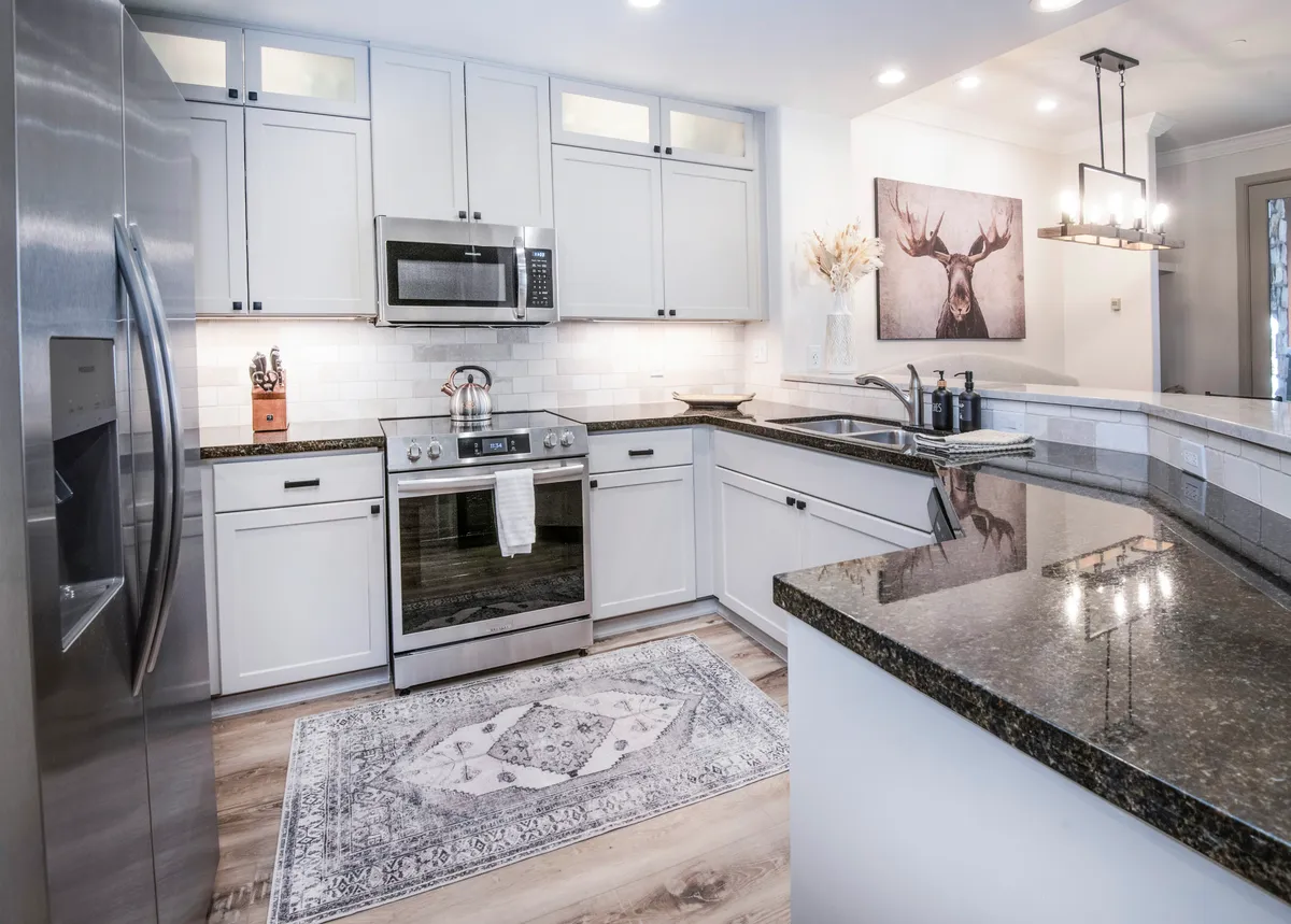 Wander Beaver Creek Slopeside