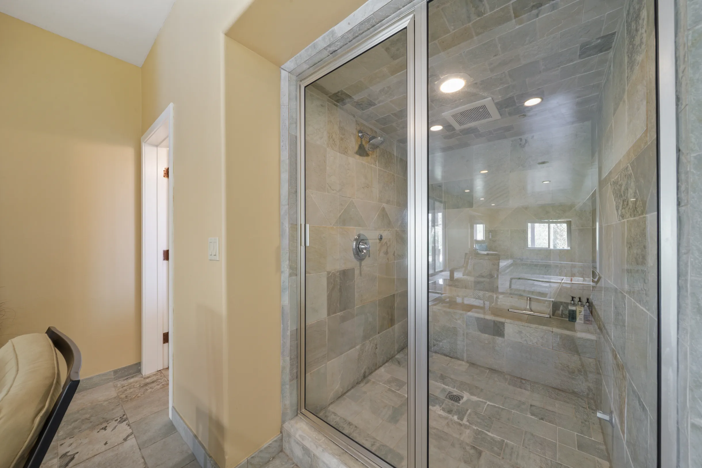 Wander Tahoe Canyon #111