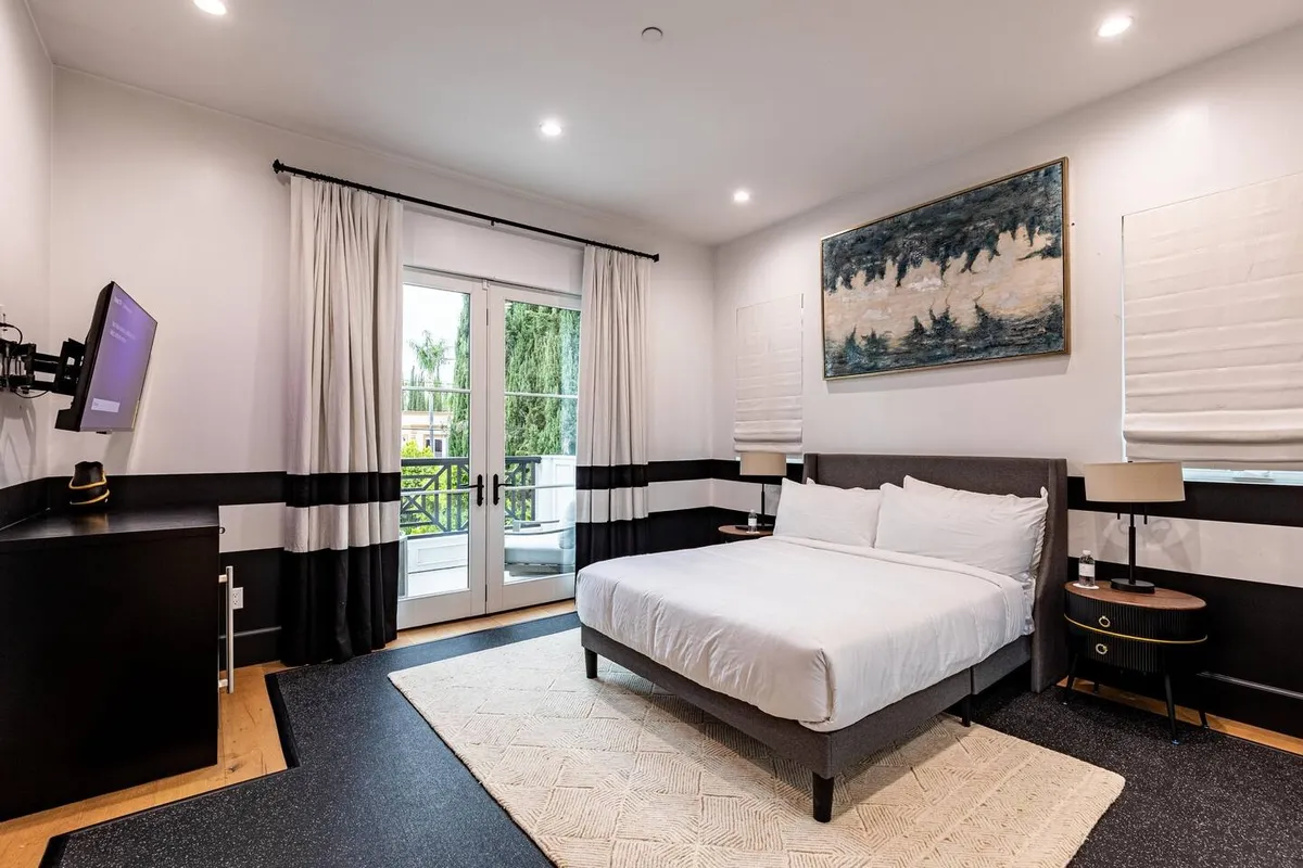 Bedroom 3 image