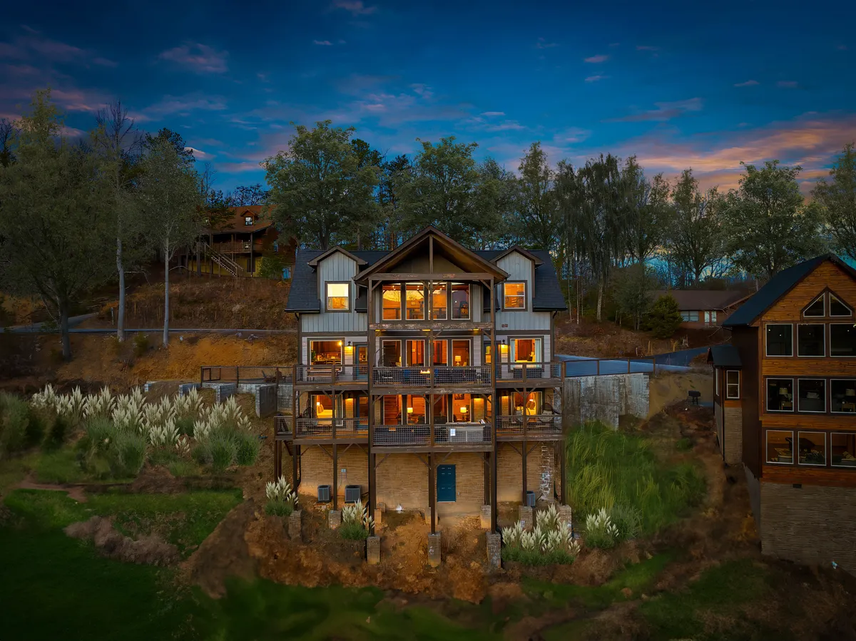 Wander Gatlinburg Creek