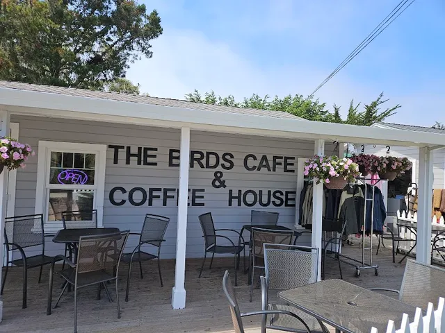 The Birds Cafe