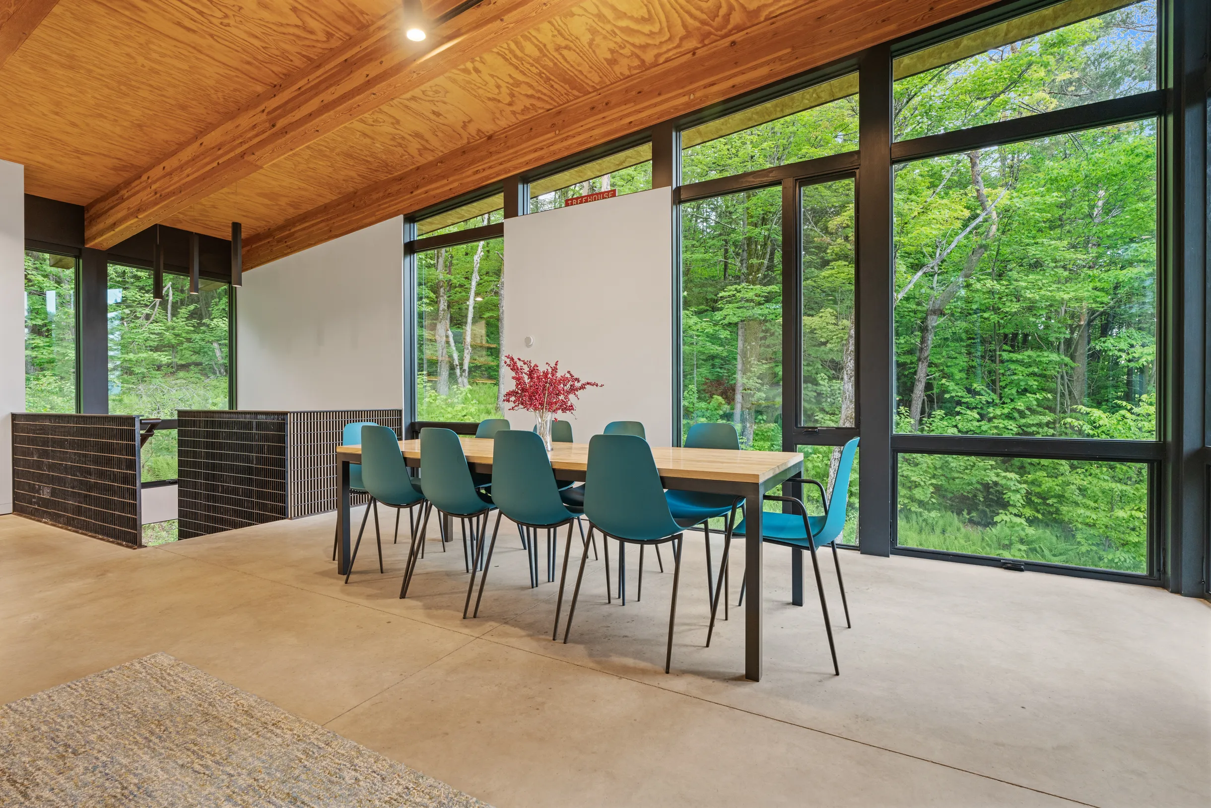 Wander Stowe Nest #43