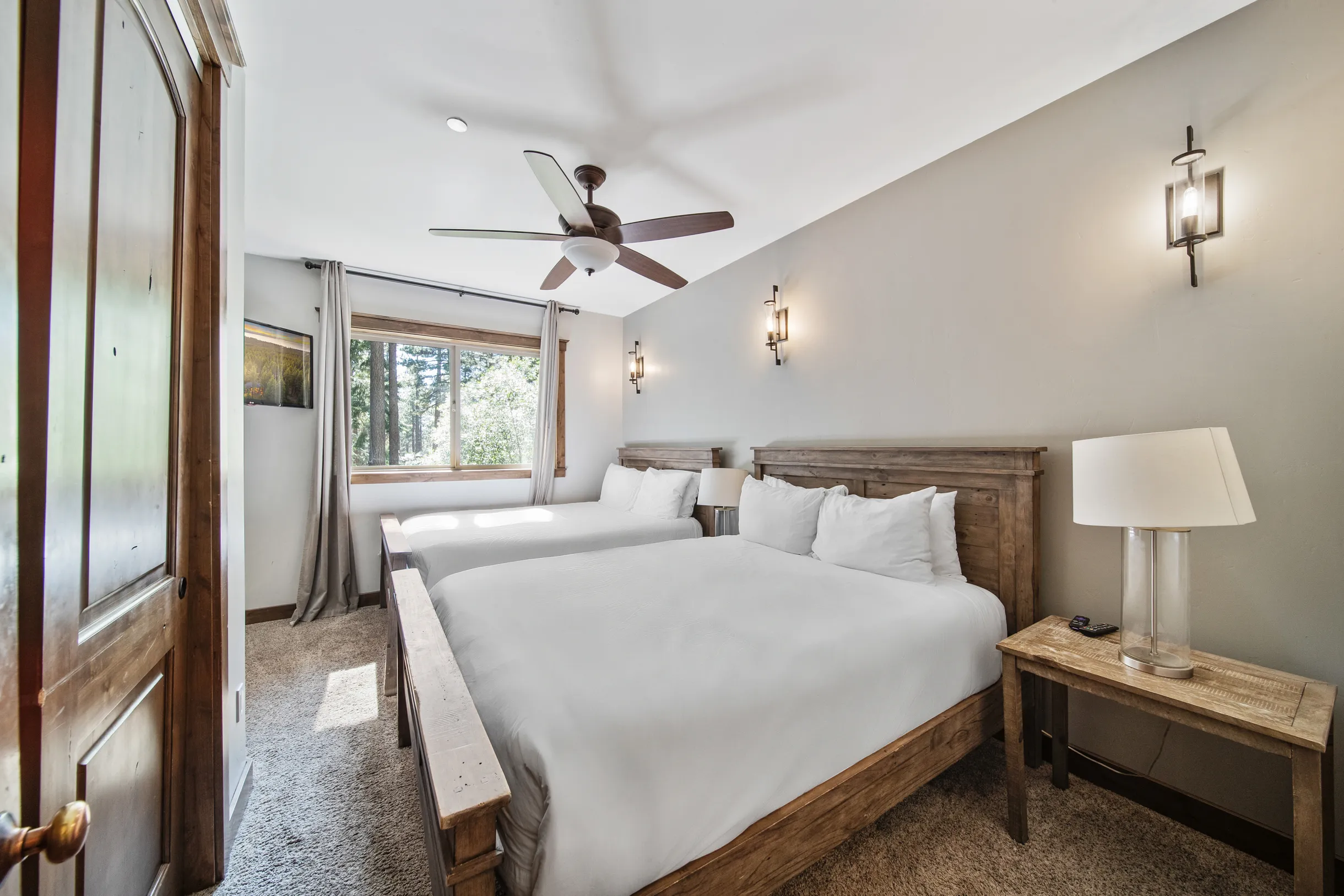 Wander Tahoe Haven #10