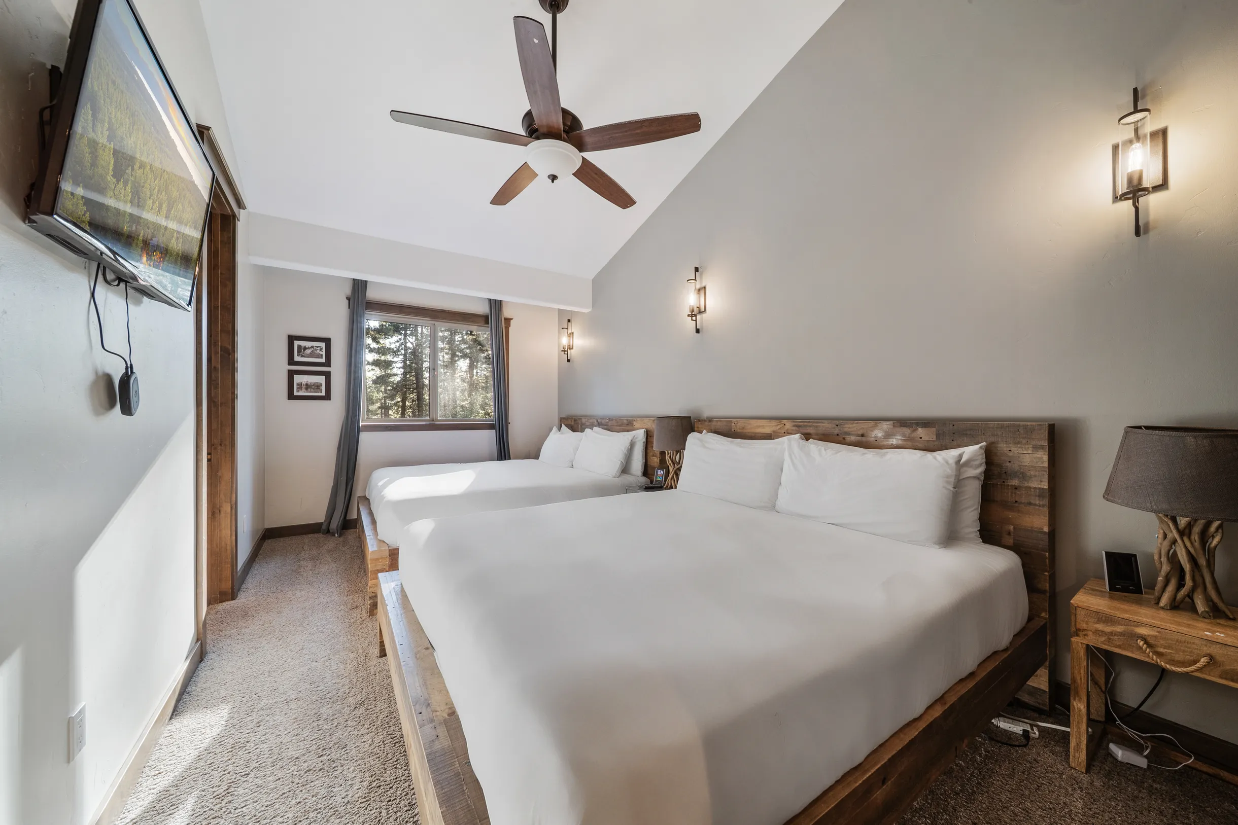 Wander Tahoe Haven #16