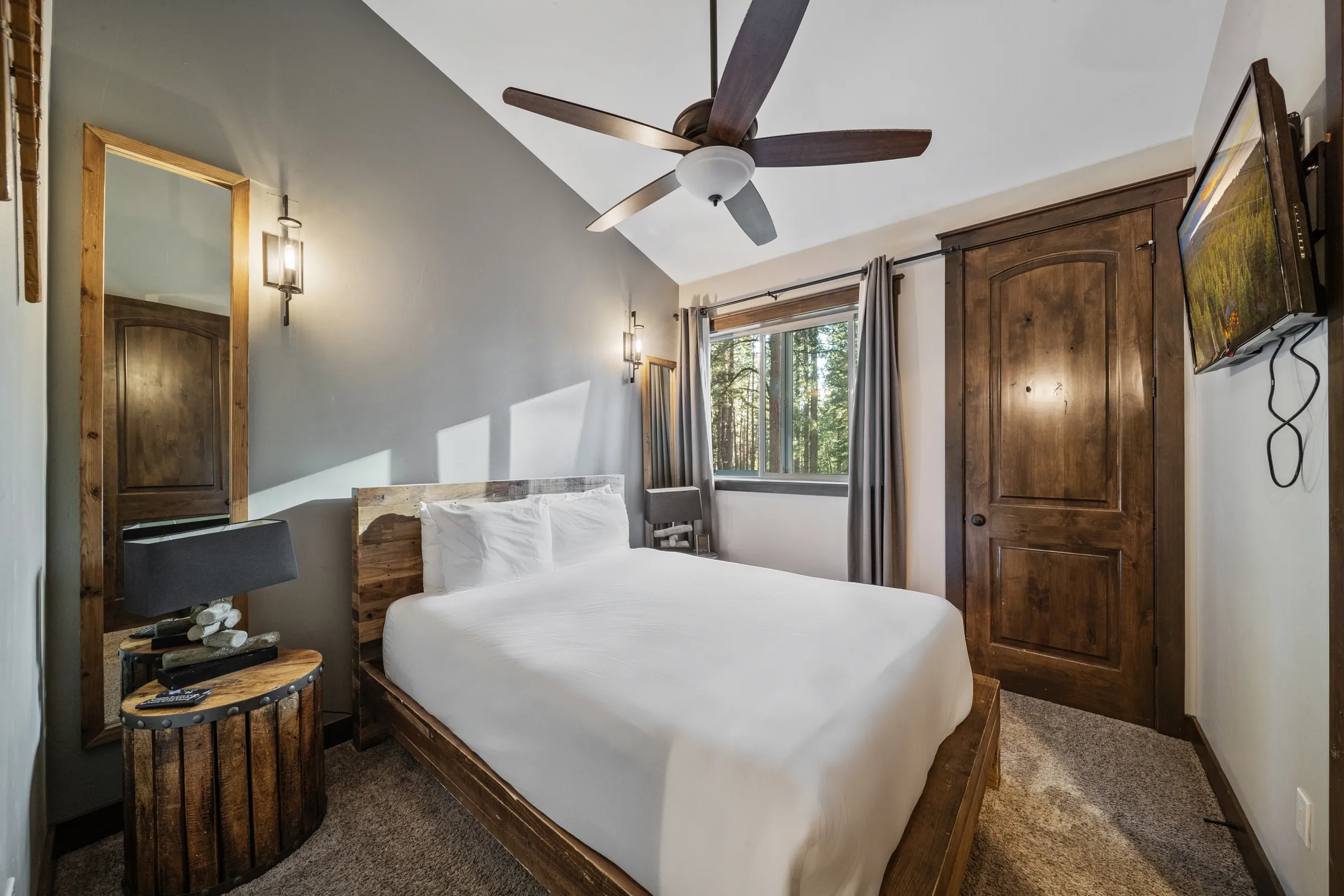 Wander Tahoe Haven #18