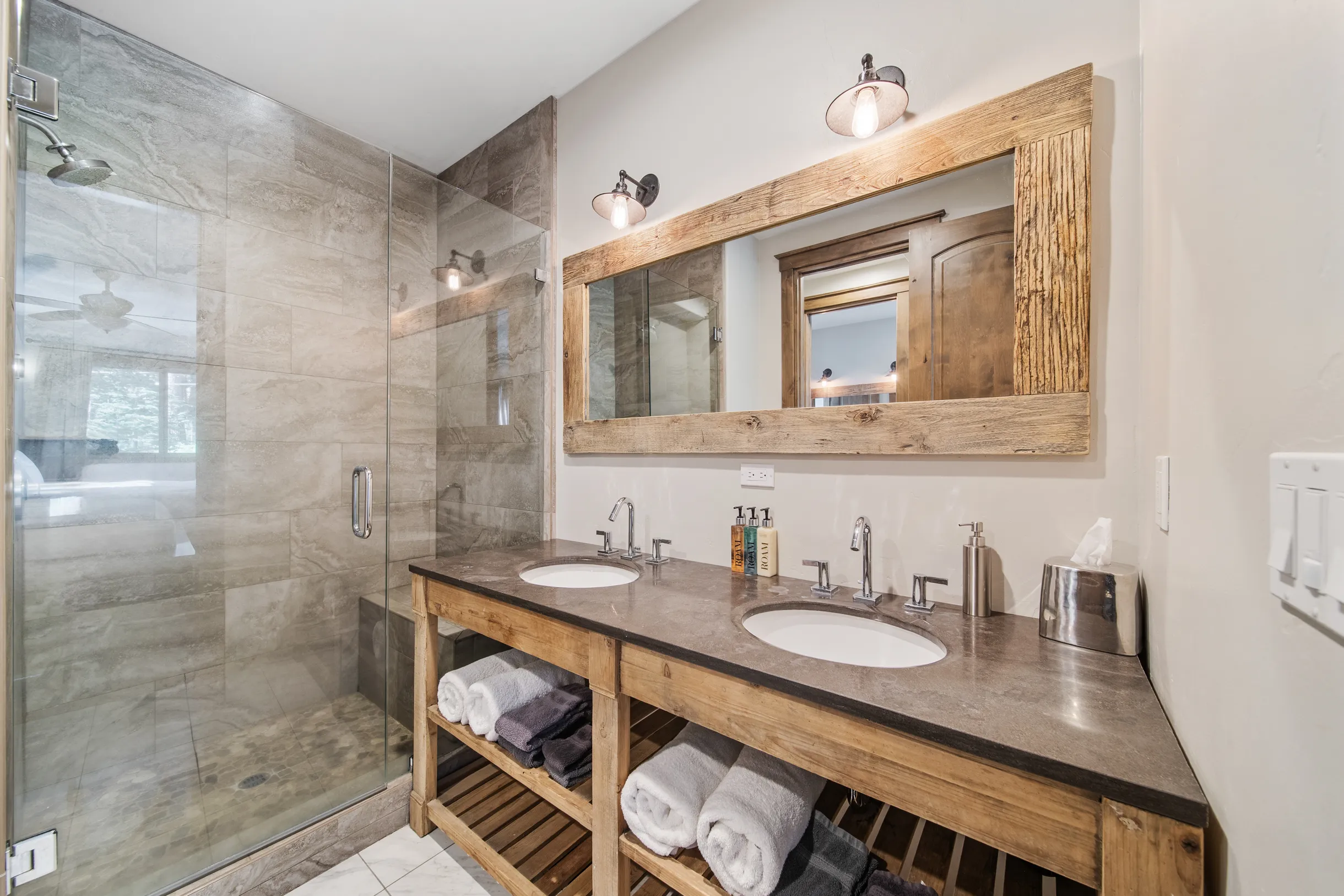 Wander Tahoe Haven #21