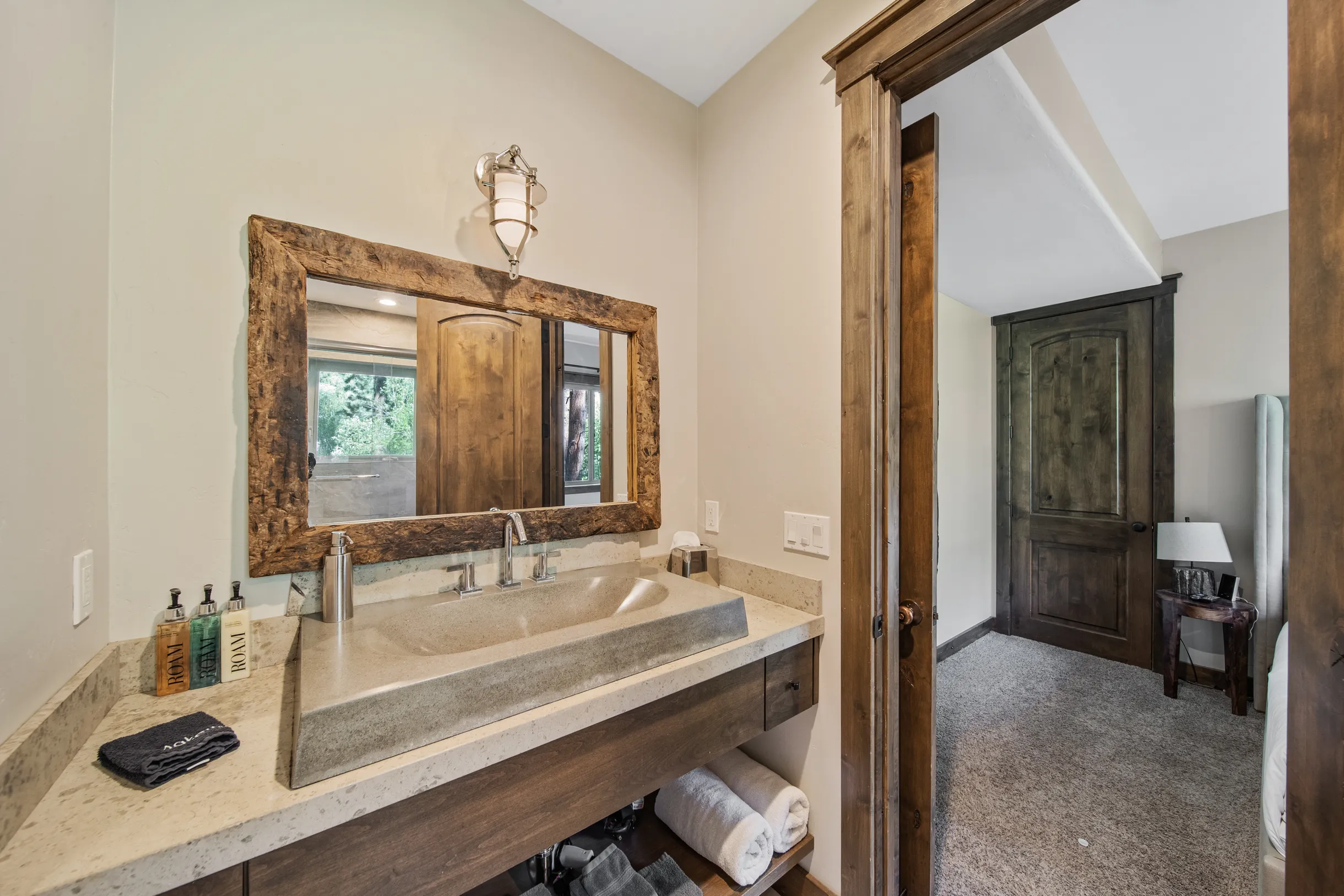 Wander Tahoe Haven #23