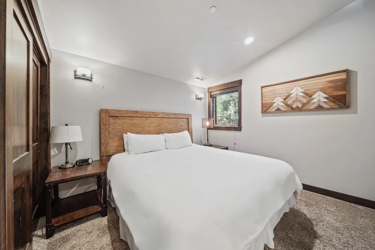 Bedroom 6 image