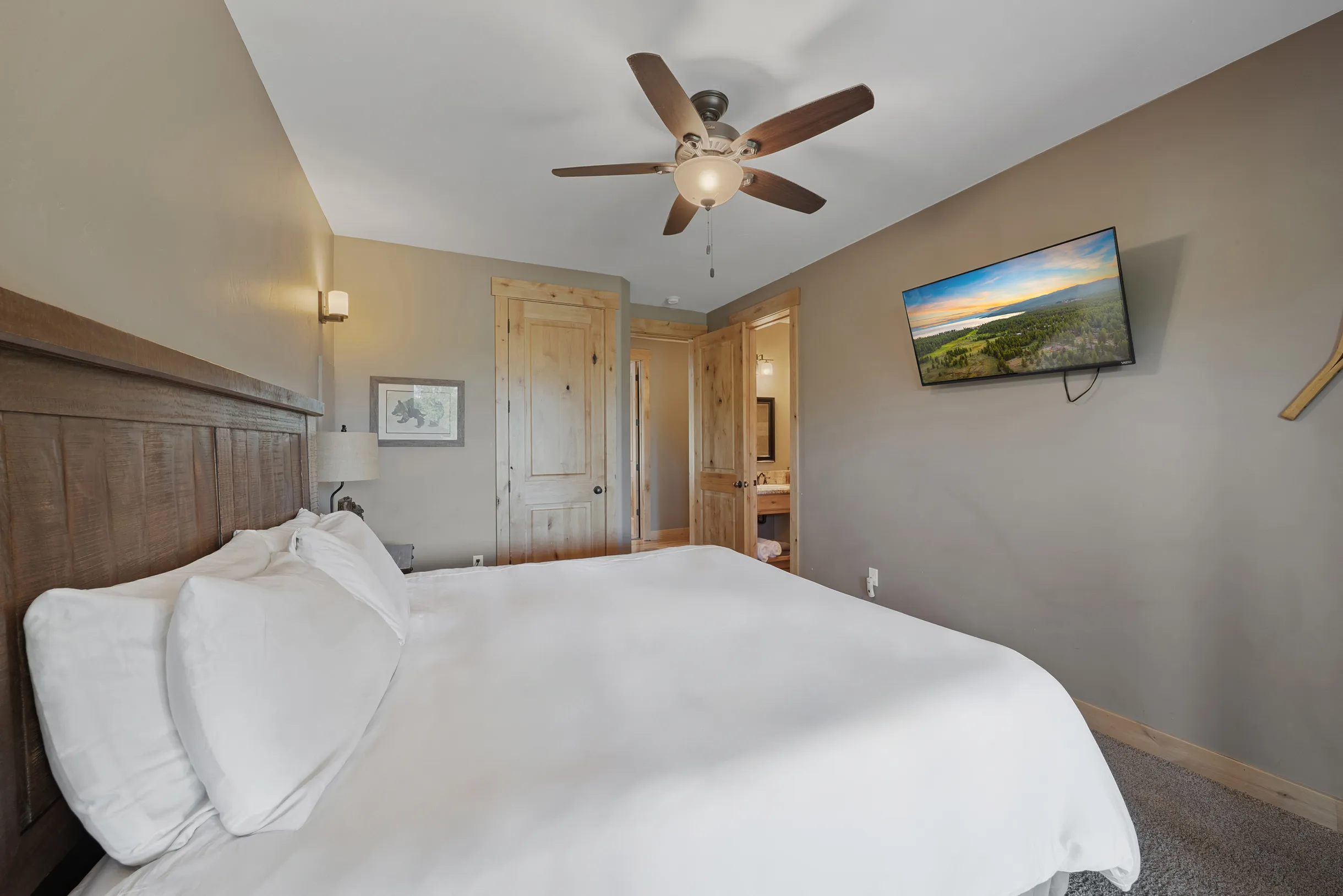 Wander Tahoe Meadow #120